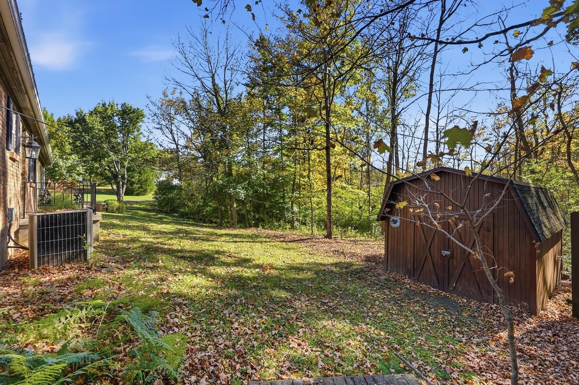 235 Oakridge, Springfield, Ohio 45504