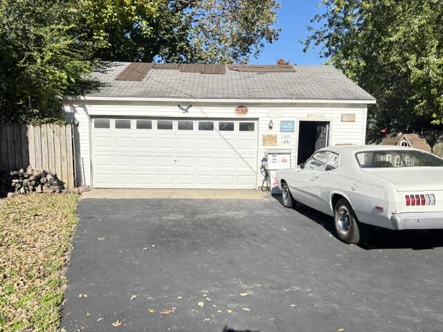 1610 Sweetbriar, Springfield, Ohio 45505