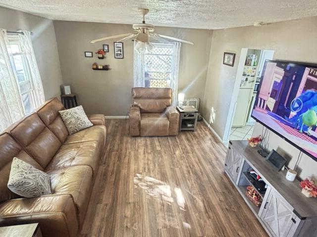 1610 Sweetbriar, Springfield, Ohio 45505