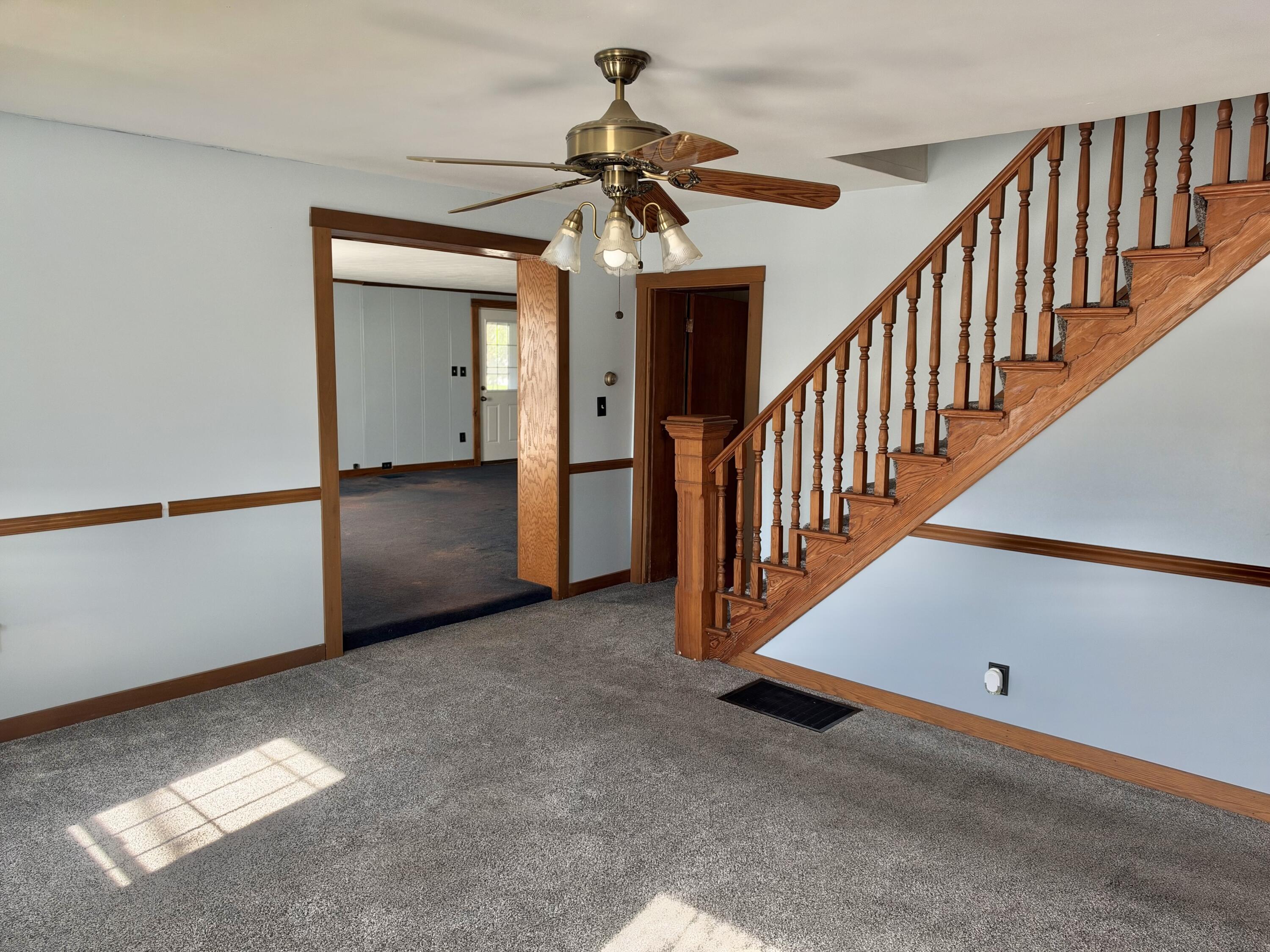 113 Springfield, Saint Paris, Ohio 43072