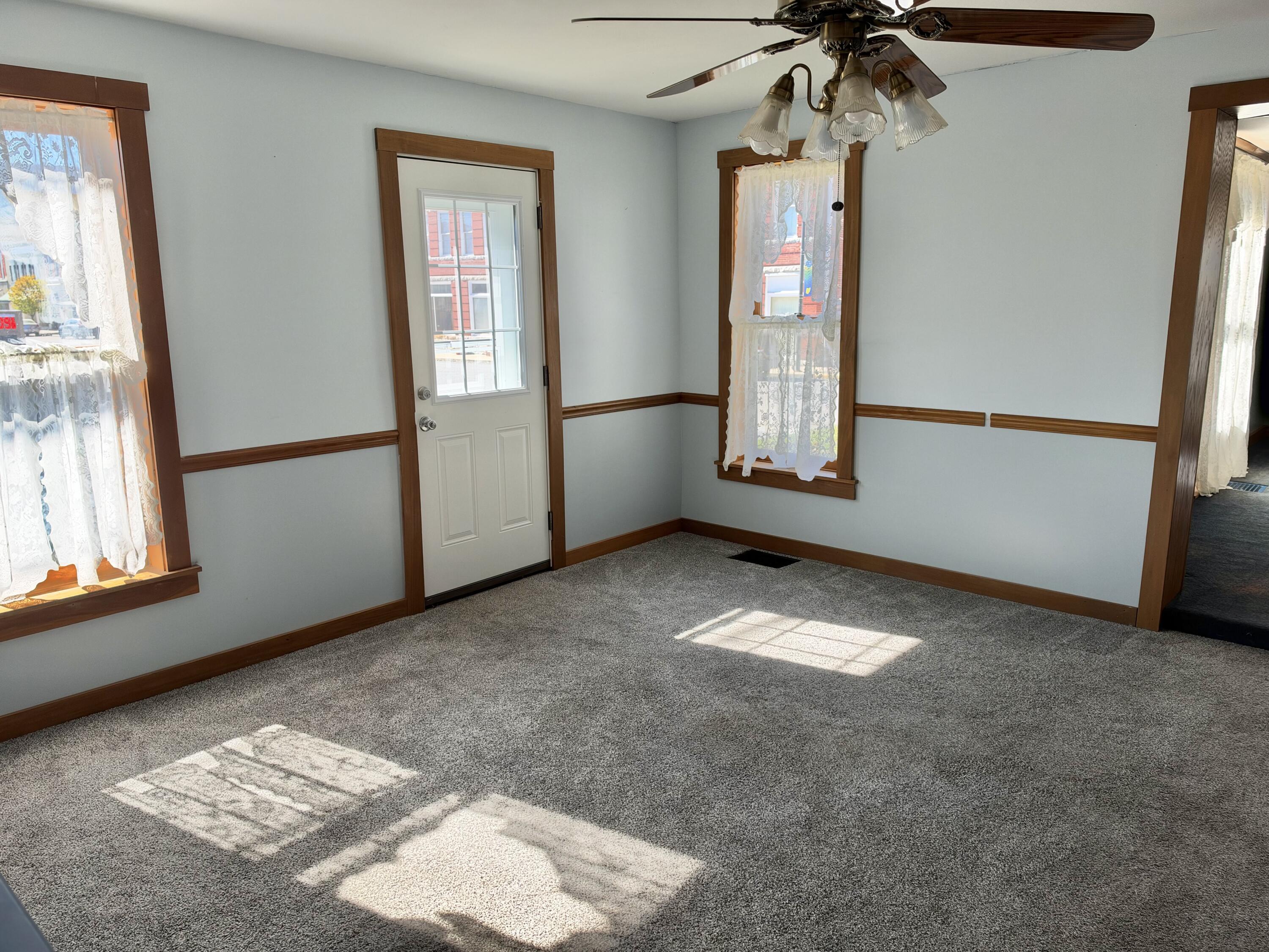 113 Springfield, Saint Paris, Ohio 43072