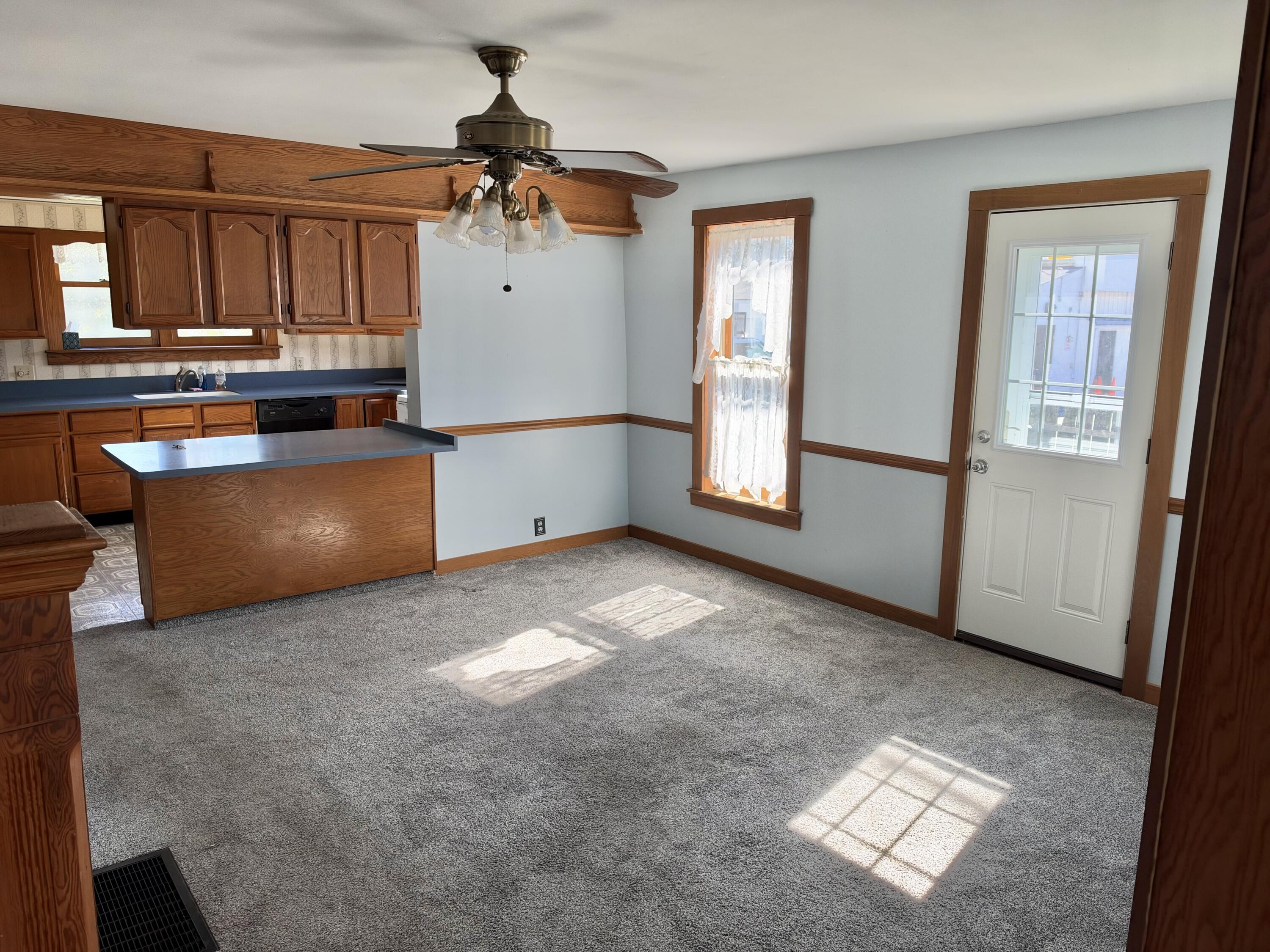 113 Springfield, Saint Paris, Ohio 43072