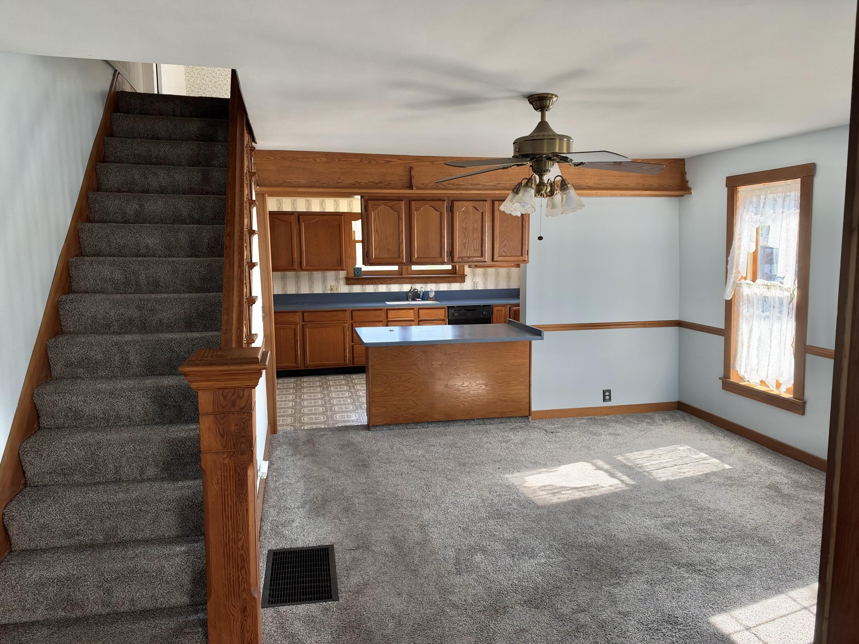 113 Springfield, Saint Paris, Ohio 43072