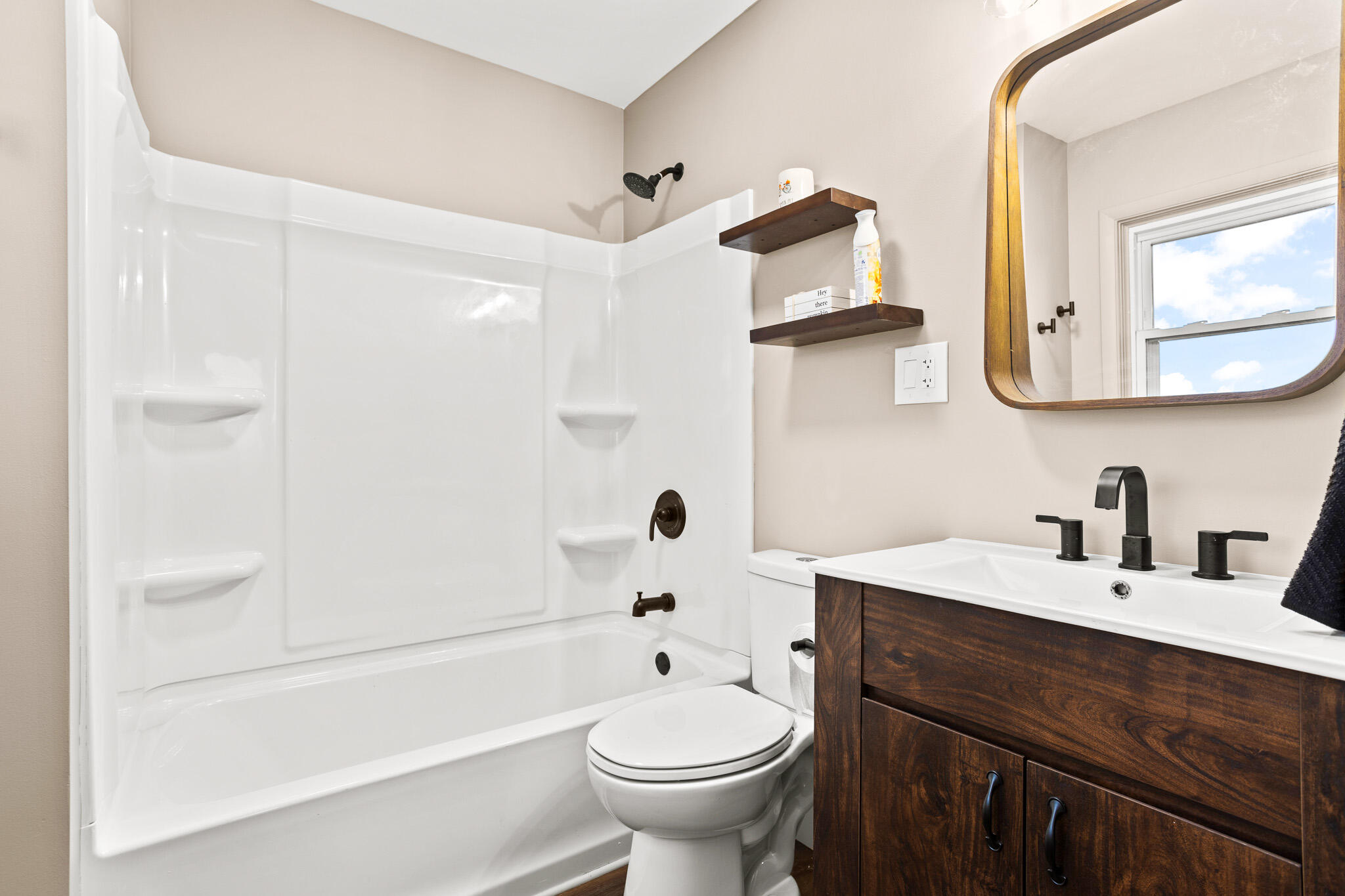 3300 Washington, Covington, Ohio 45318