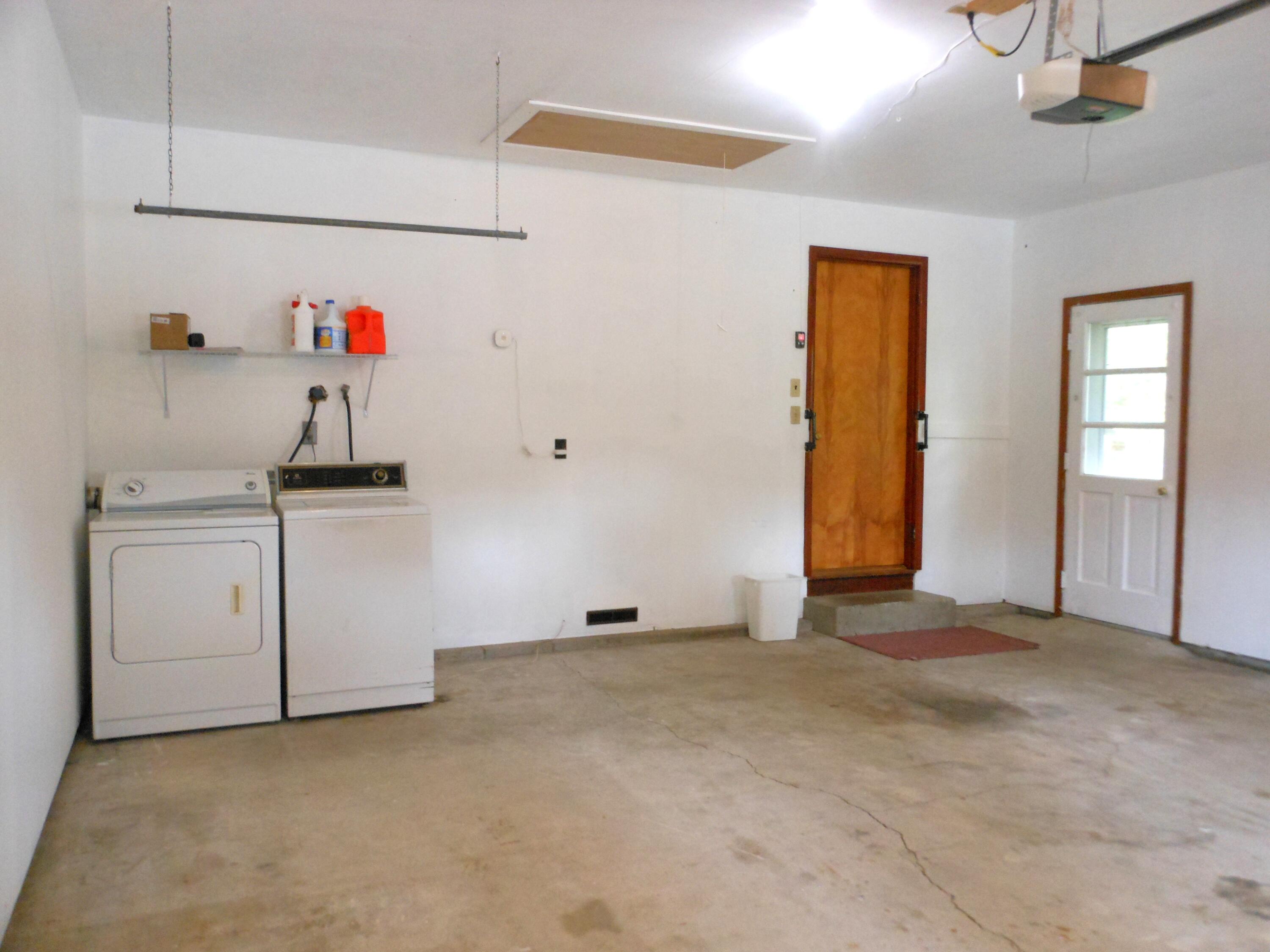 3183 Elleman, Ludlow Falls, Ohio 45339