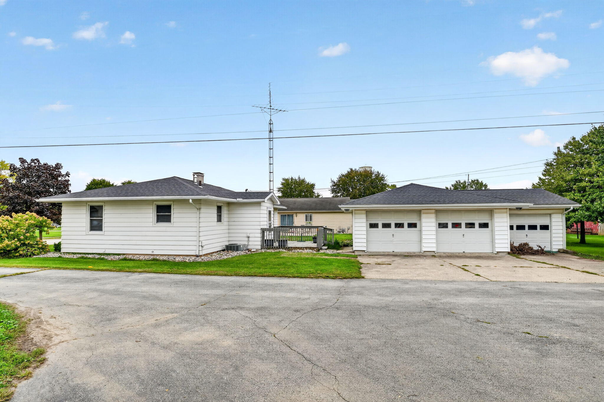 406 Front, Rockford, Ohio 45882