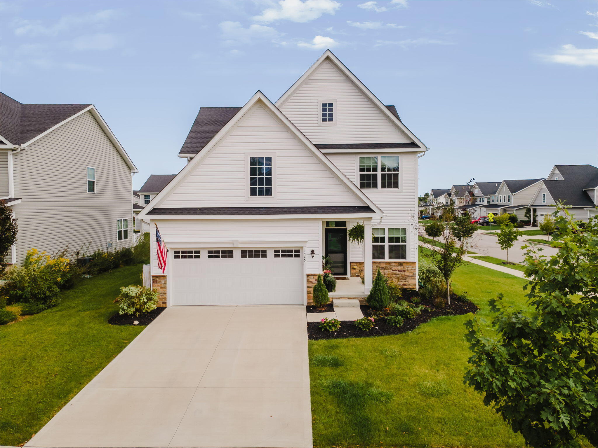 1445 Augustine, Marysville, Ohio 43040