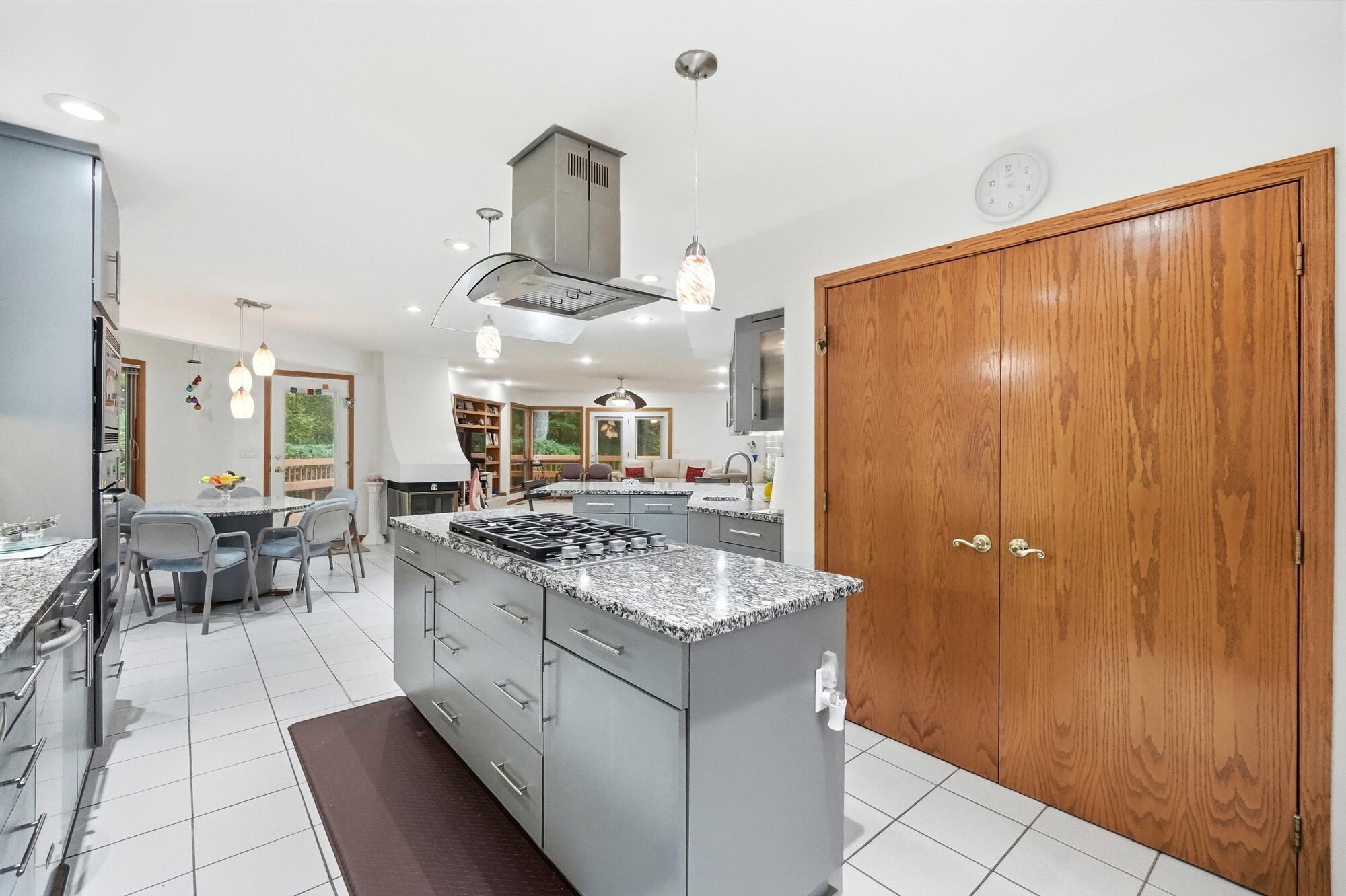 420 Aberfelda, Springfield, Ohio 45504