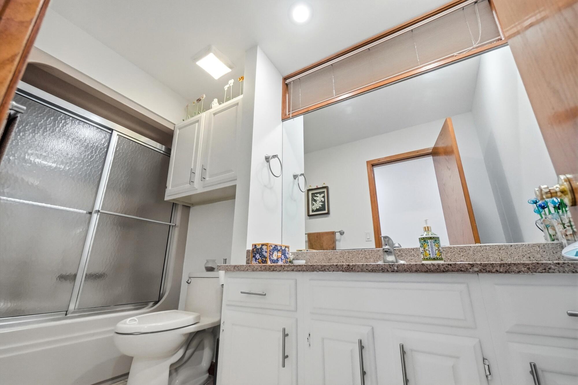420 Aberfelda, Springfield, Ohio 45504