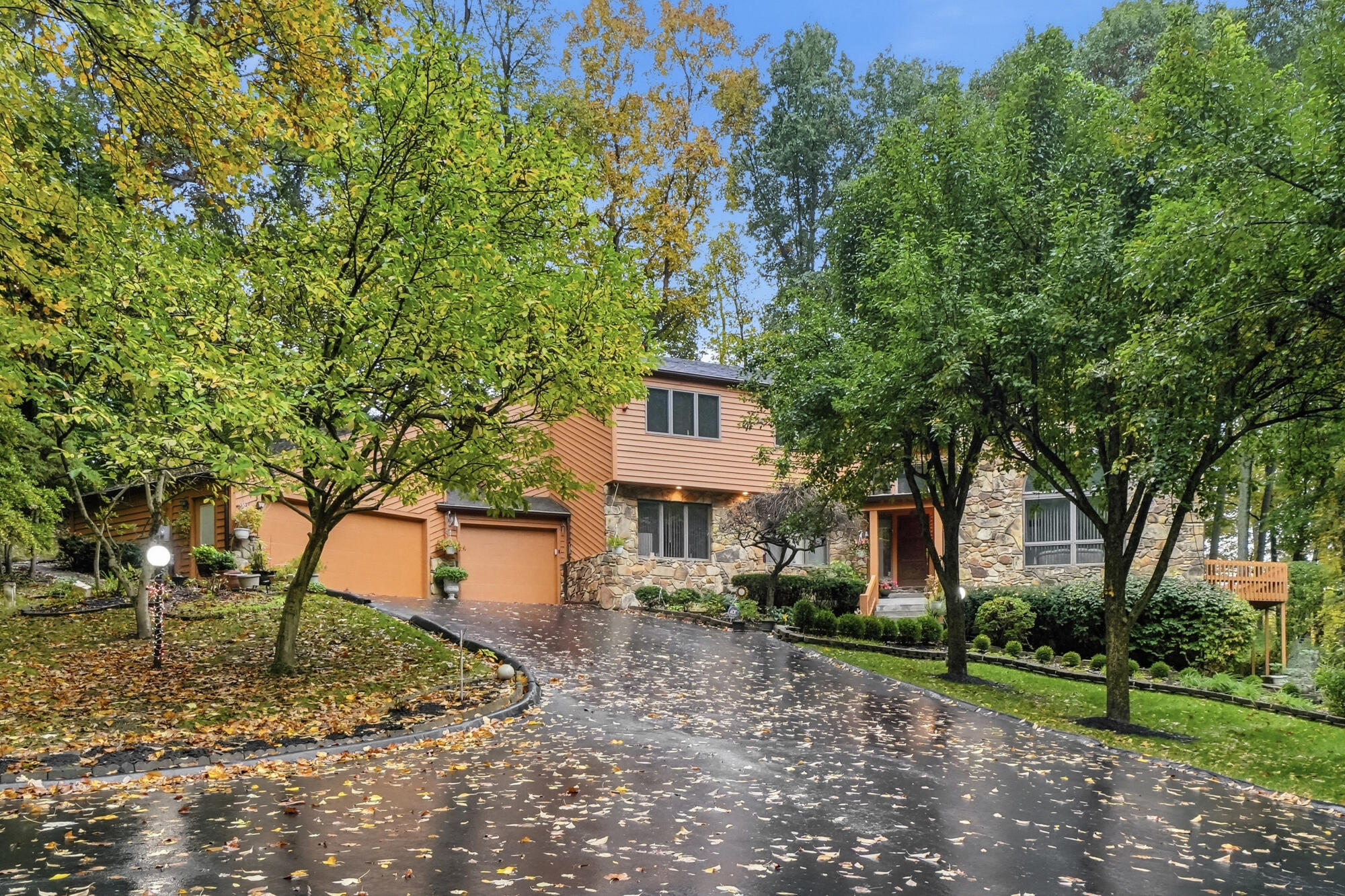 420 Aberfelda, Springfield, Ohio 45504