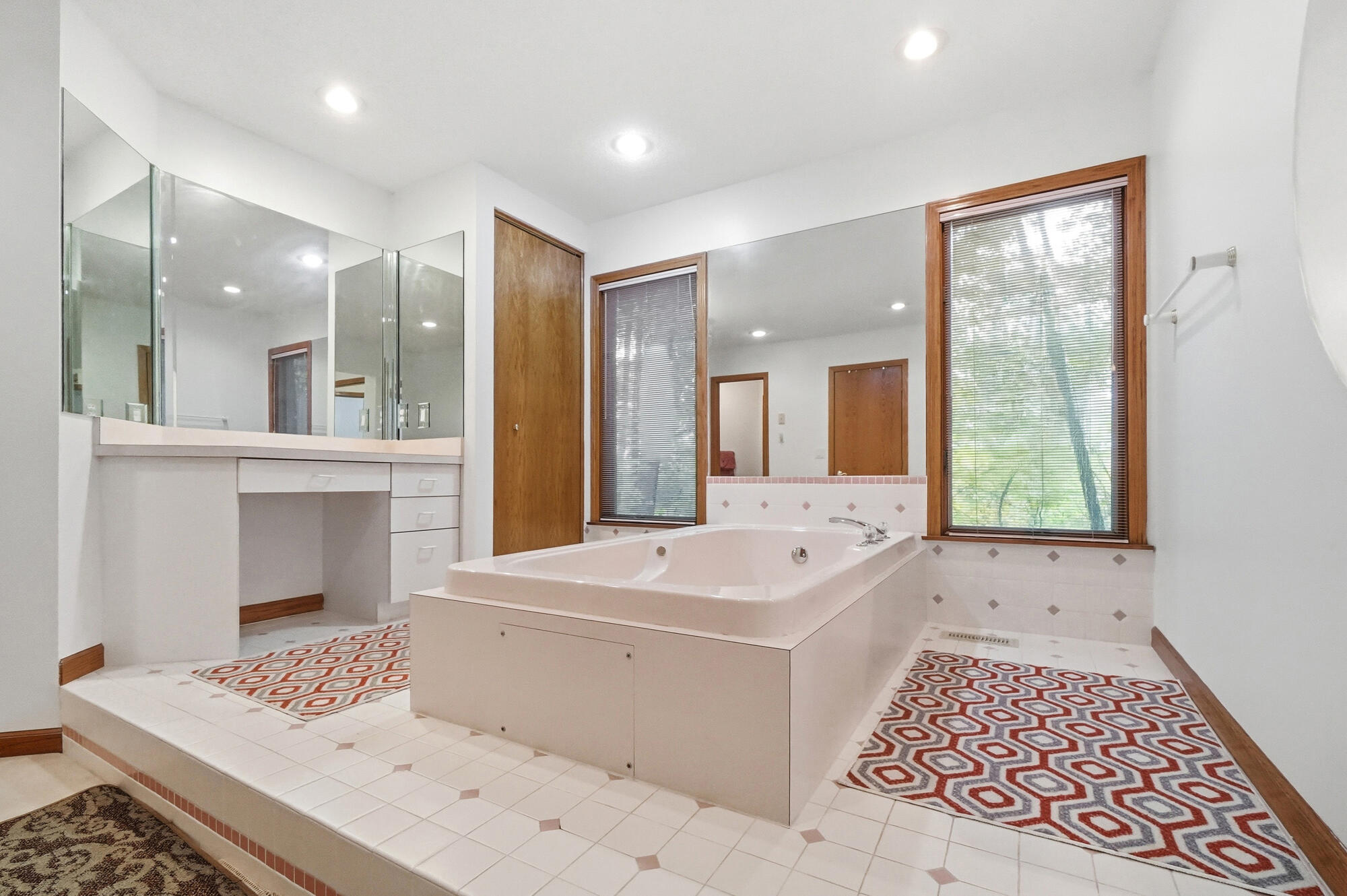 420 Aberfelda, Springfield, Ohio 45504