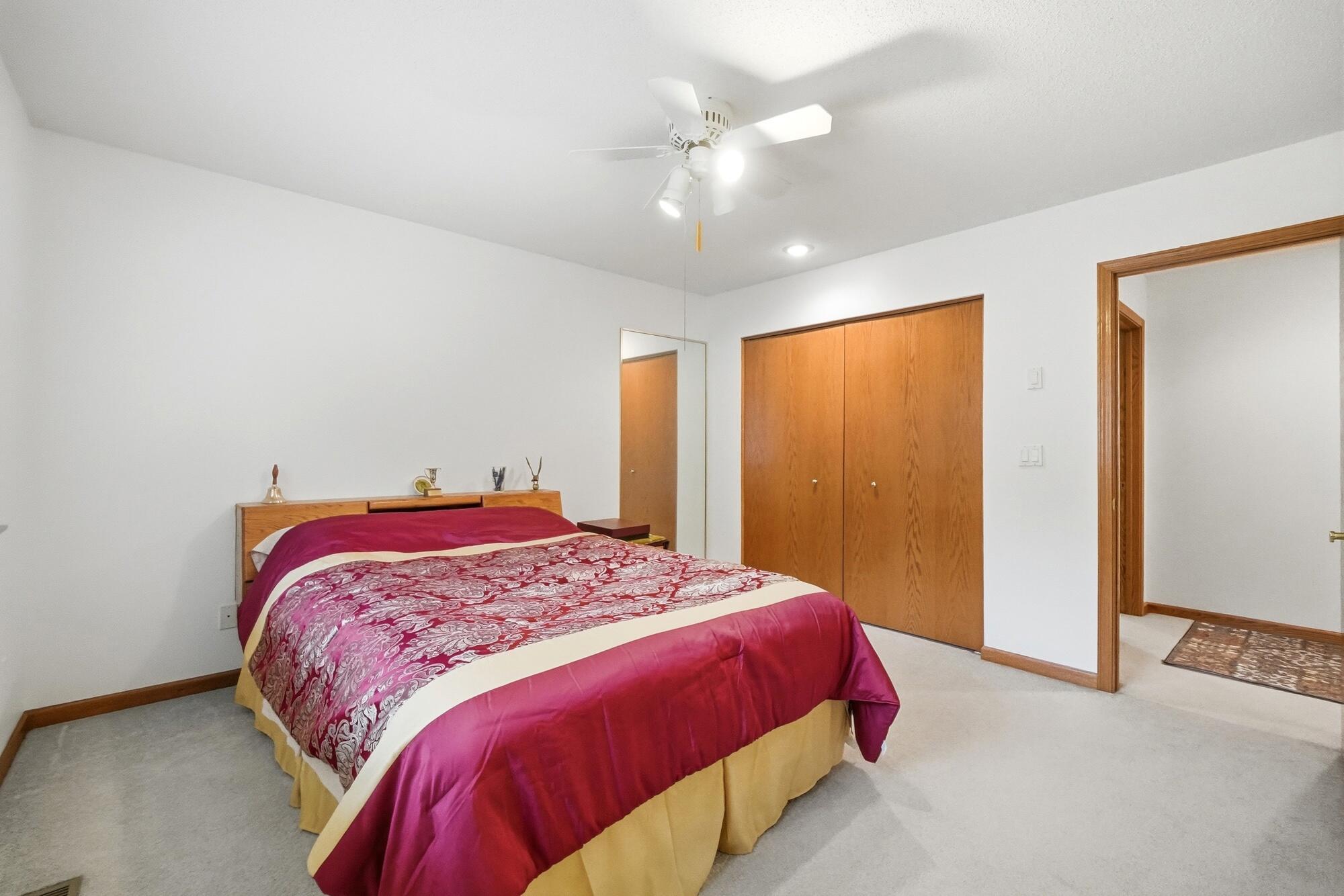 420 Aberfelda, Springfield, Ohio 45504