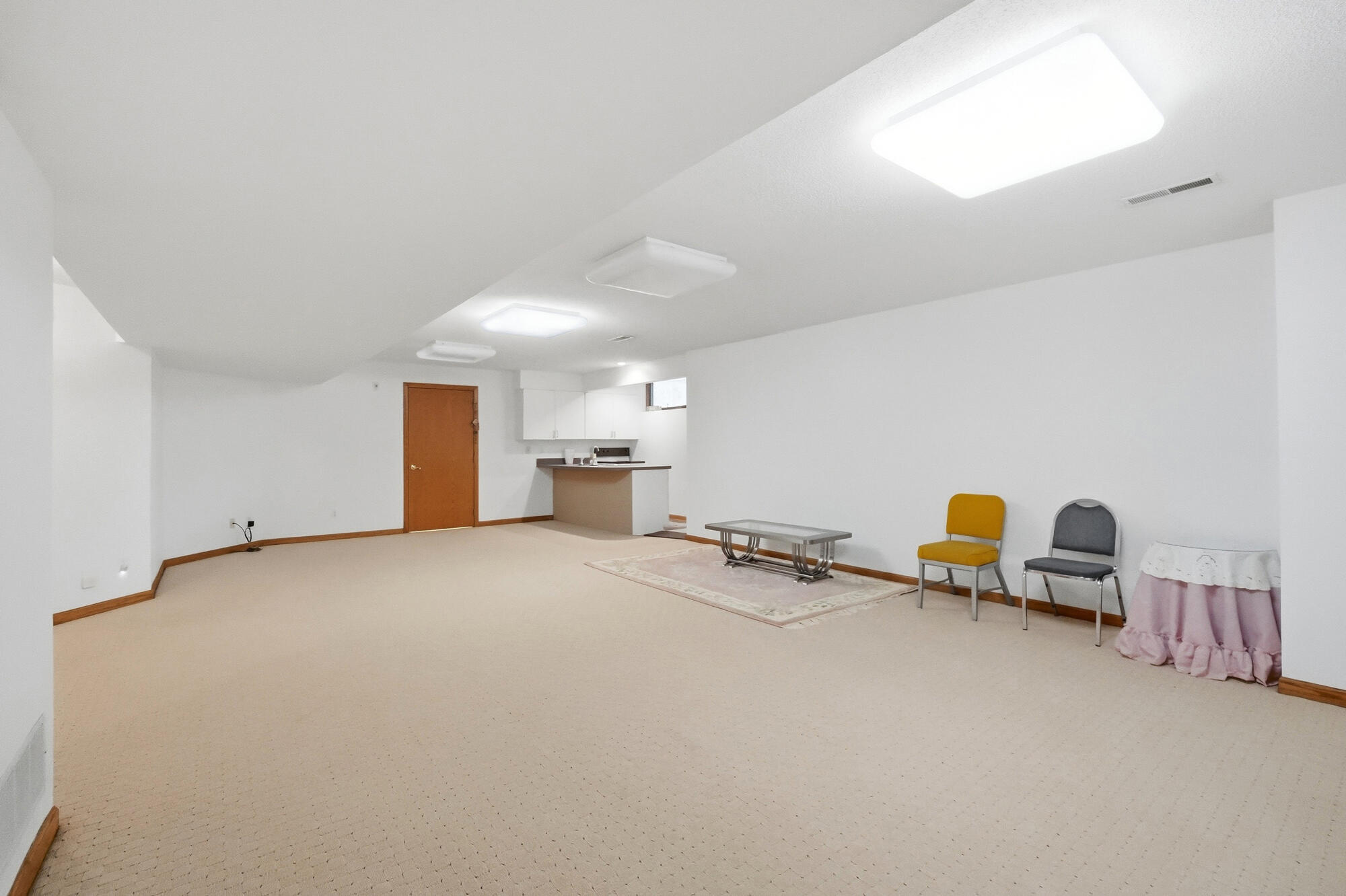 420 Aberfelda, Springfield, Ohio 45504