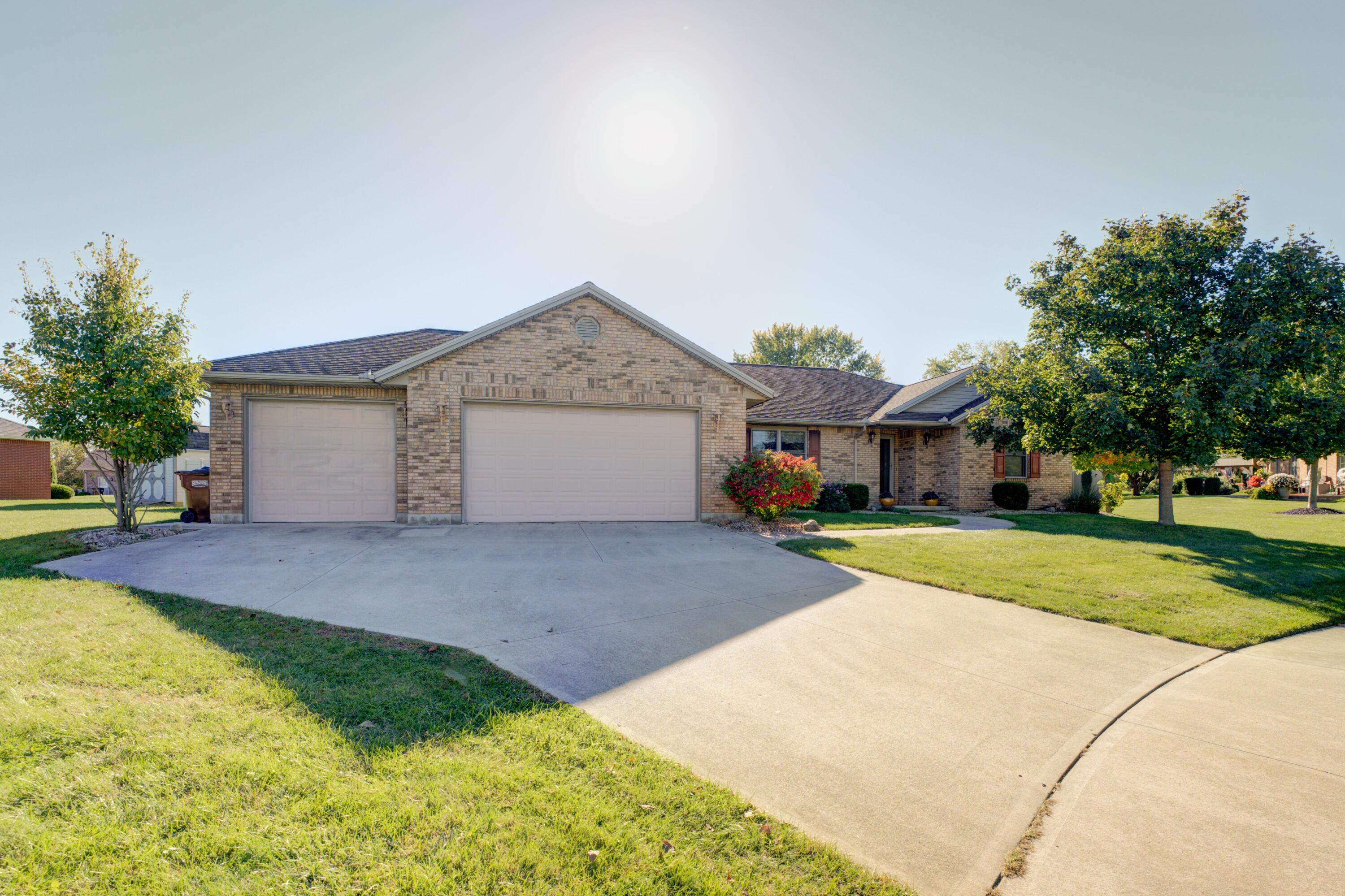 104 Warwick, Greenville, Ohio 45331