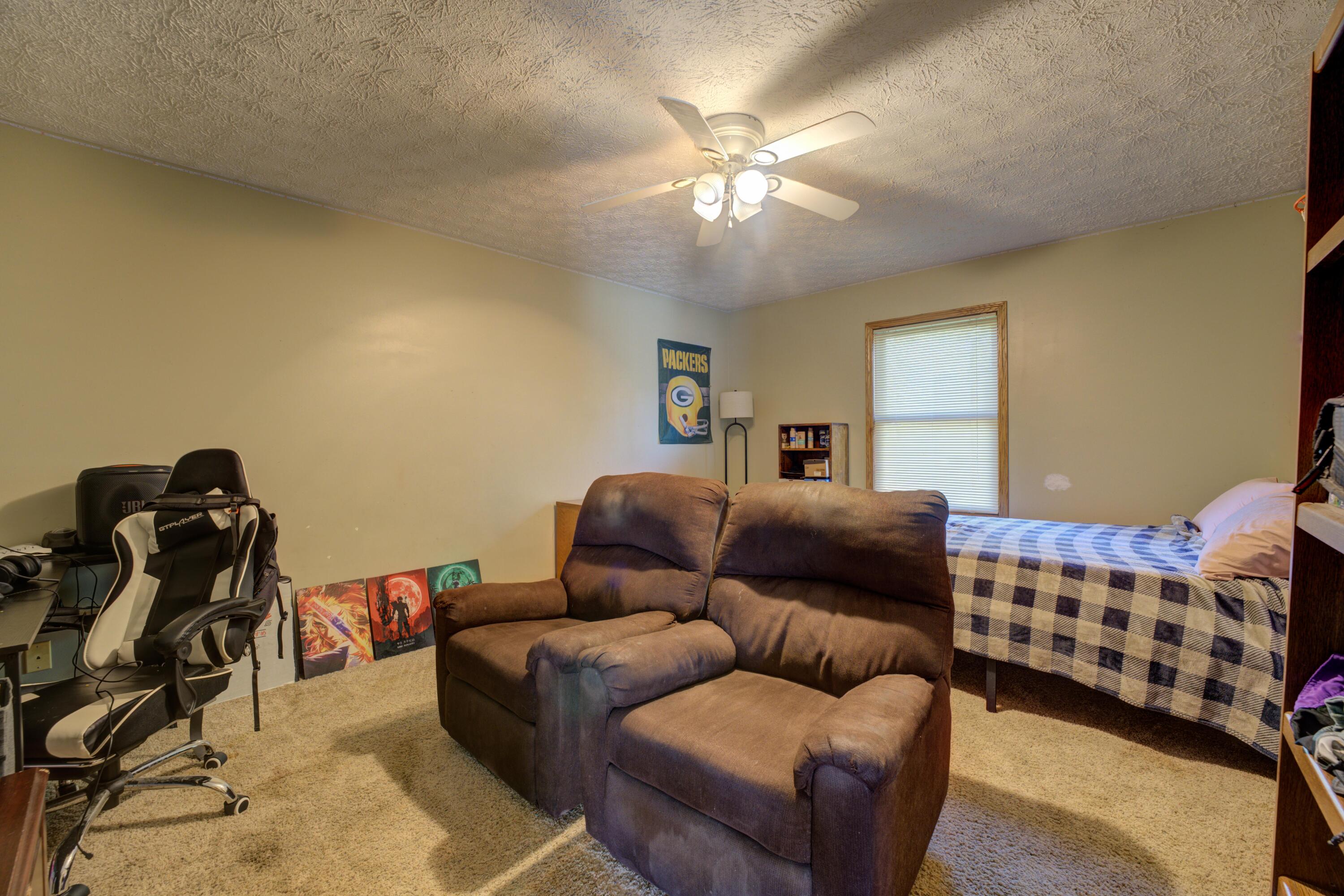 104 Warwick, Greenville, Ohio 45331