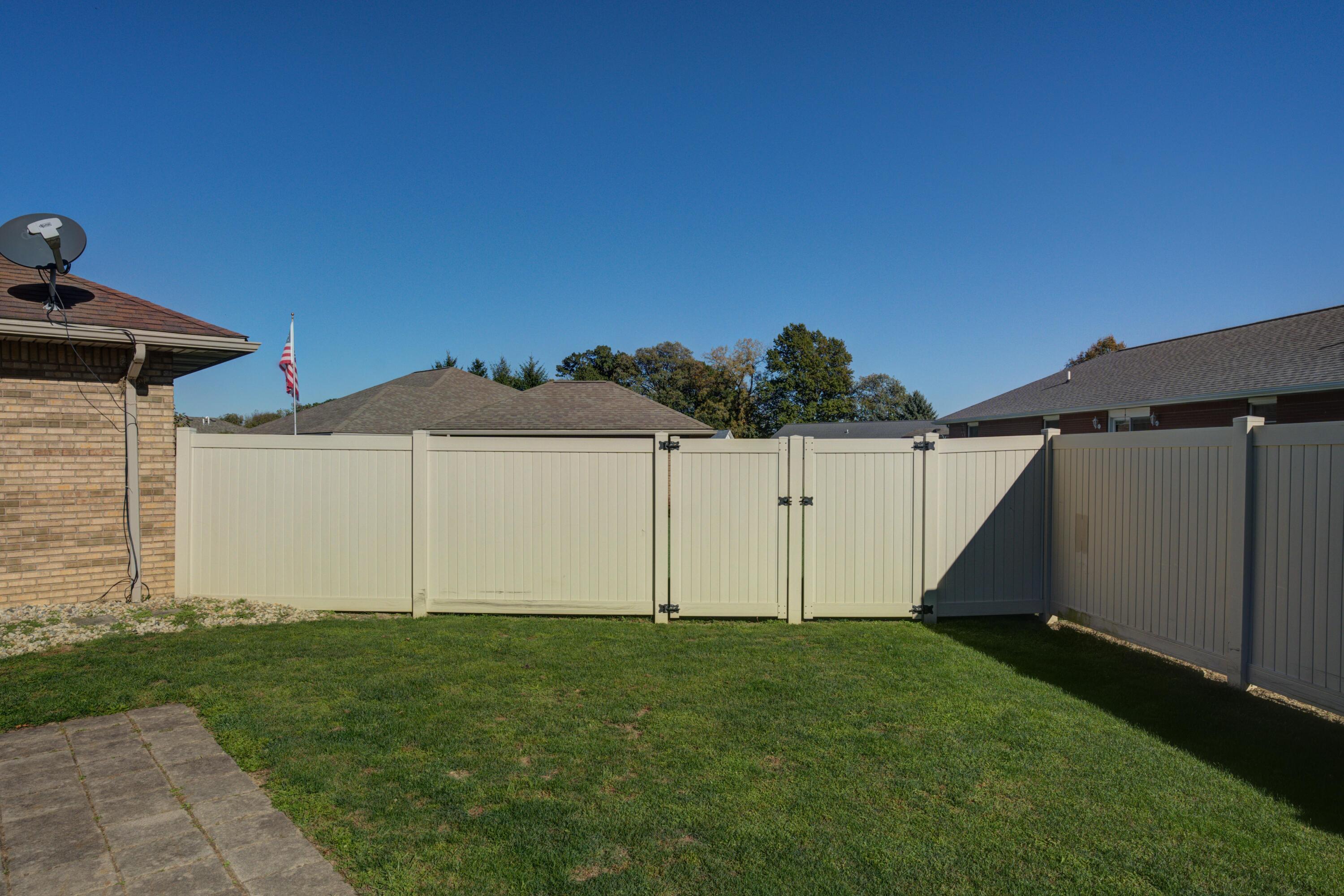104 Warwick, Greenville, Ohio 45331