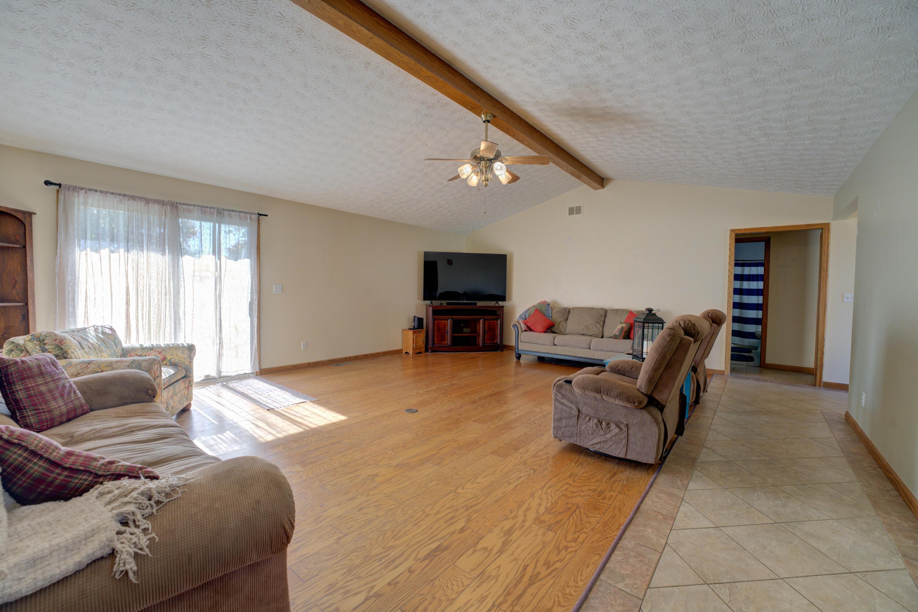 104 Warwick, Greenville, Ohio 45331