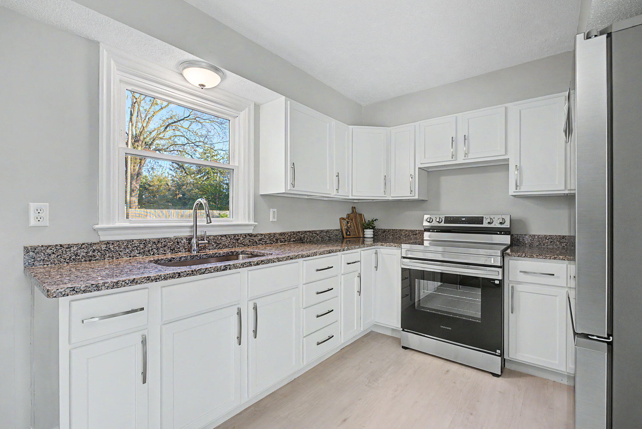 236 Arlington, Springfield, Ohio 45503