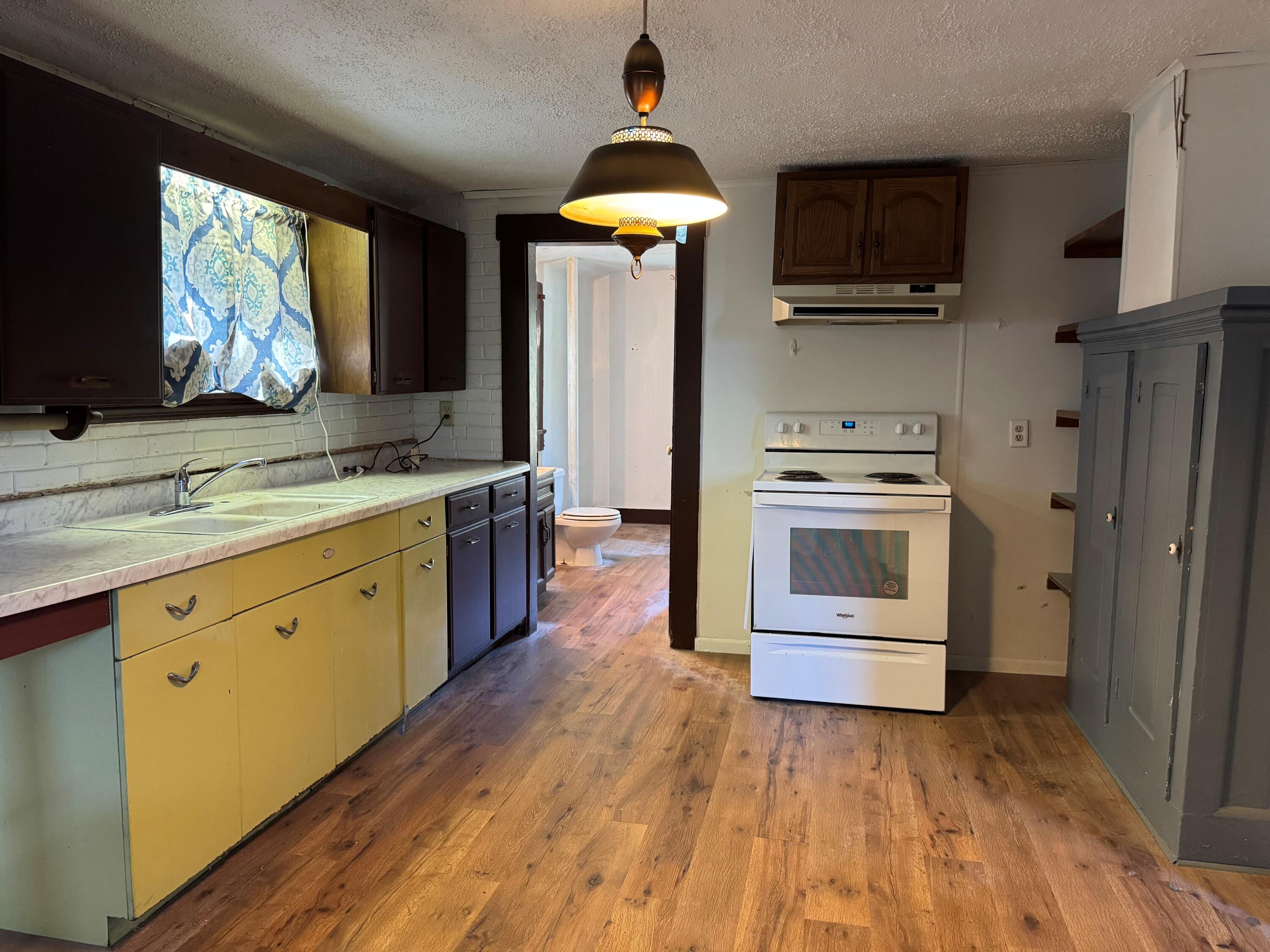 4140 Kessler Frederick, West Milton, Ohio 45383