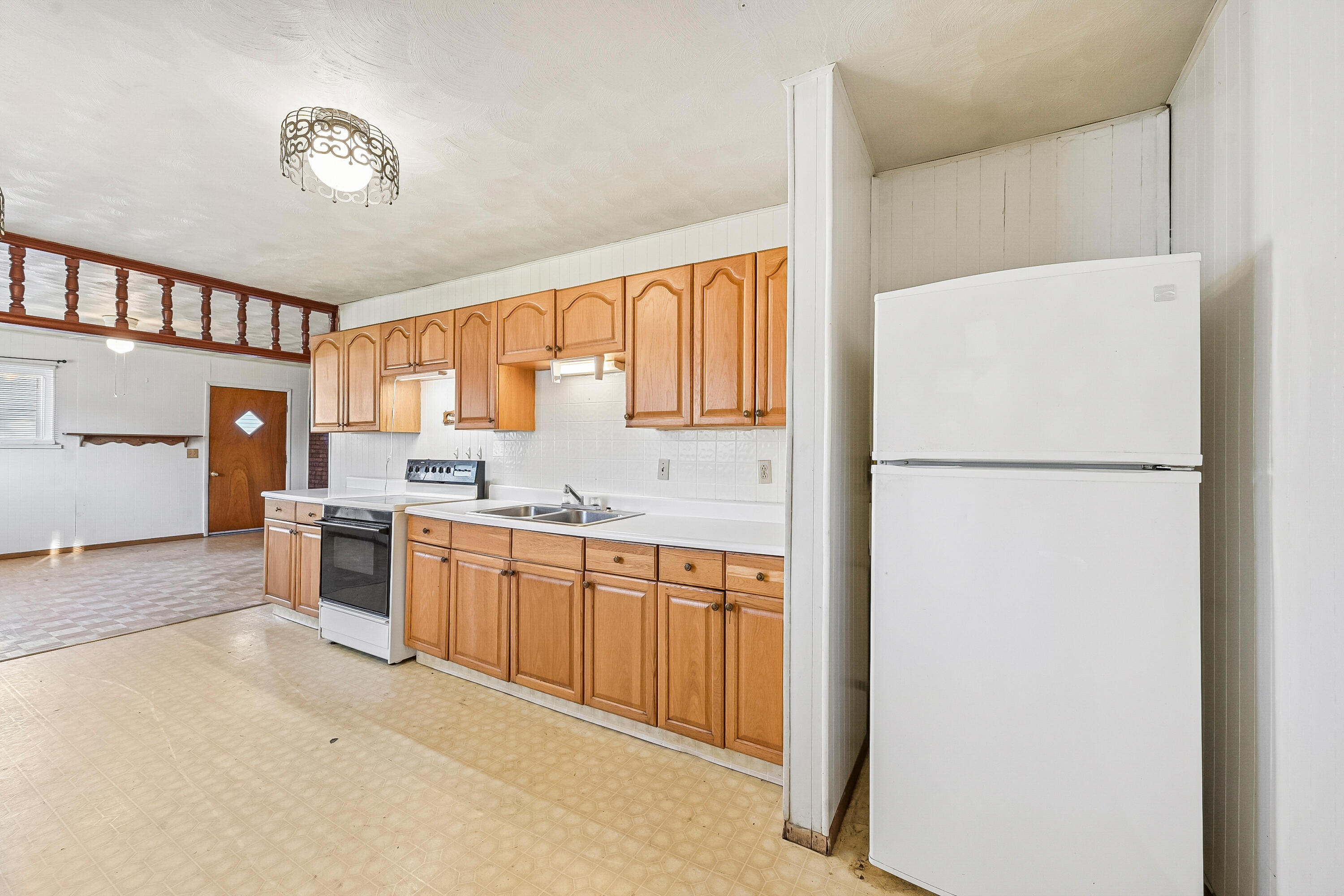 360 Sweetman, Urbana, Ohio 43078
