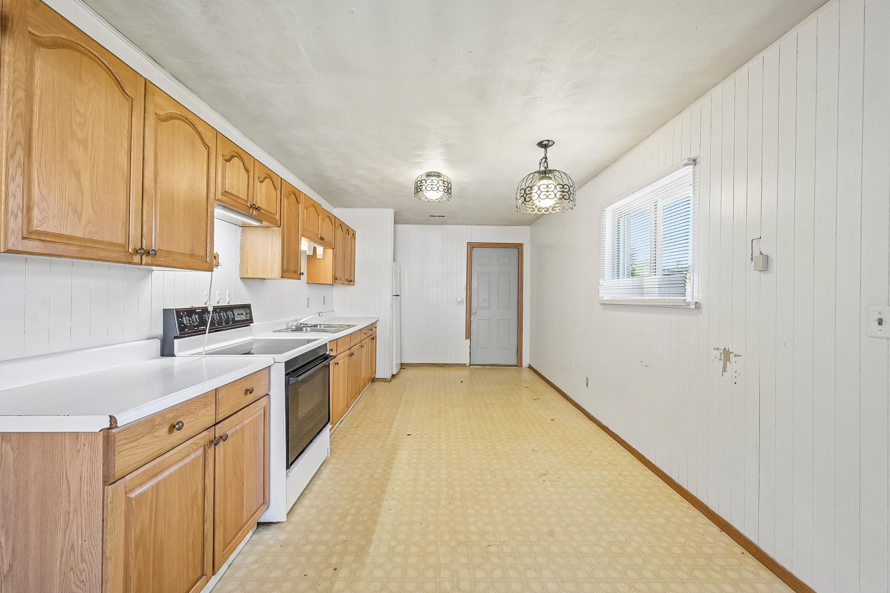 360 Sweetman, Urbana, Ohio 43078