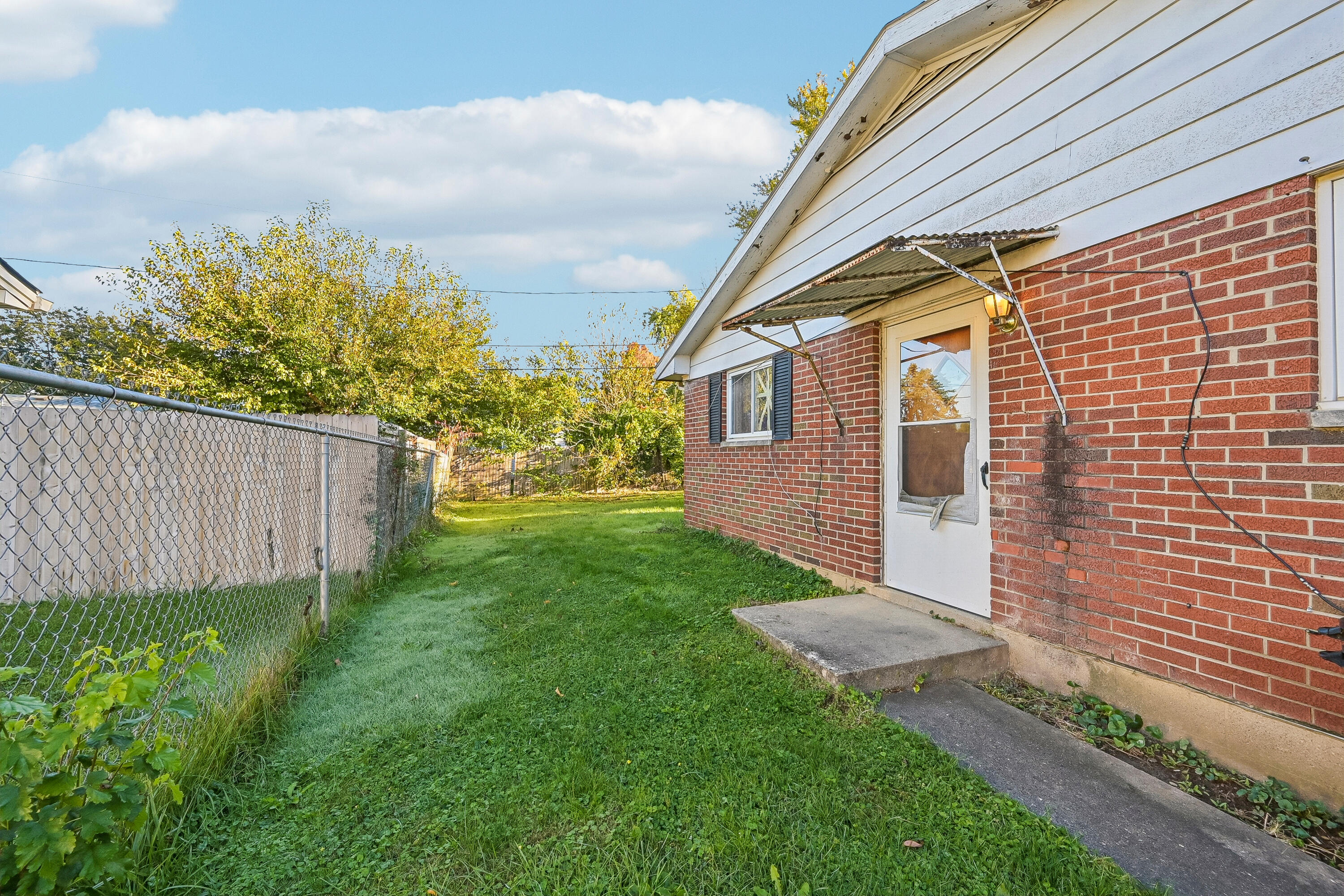 360 Sweetman, Urbana, Ohio 43078