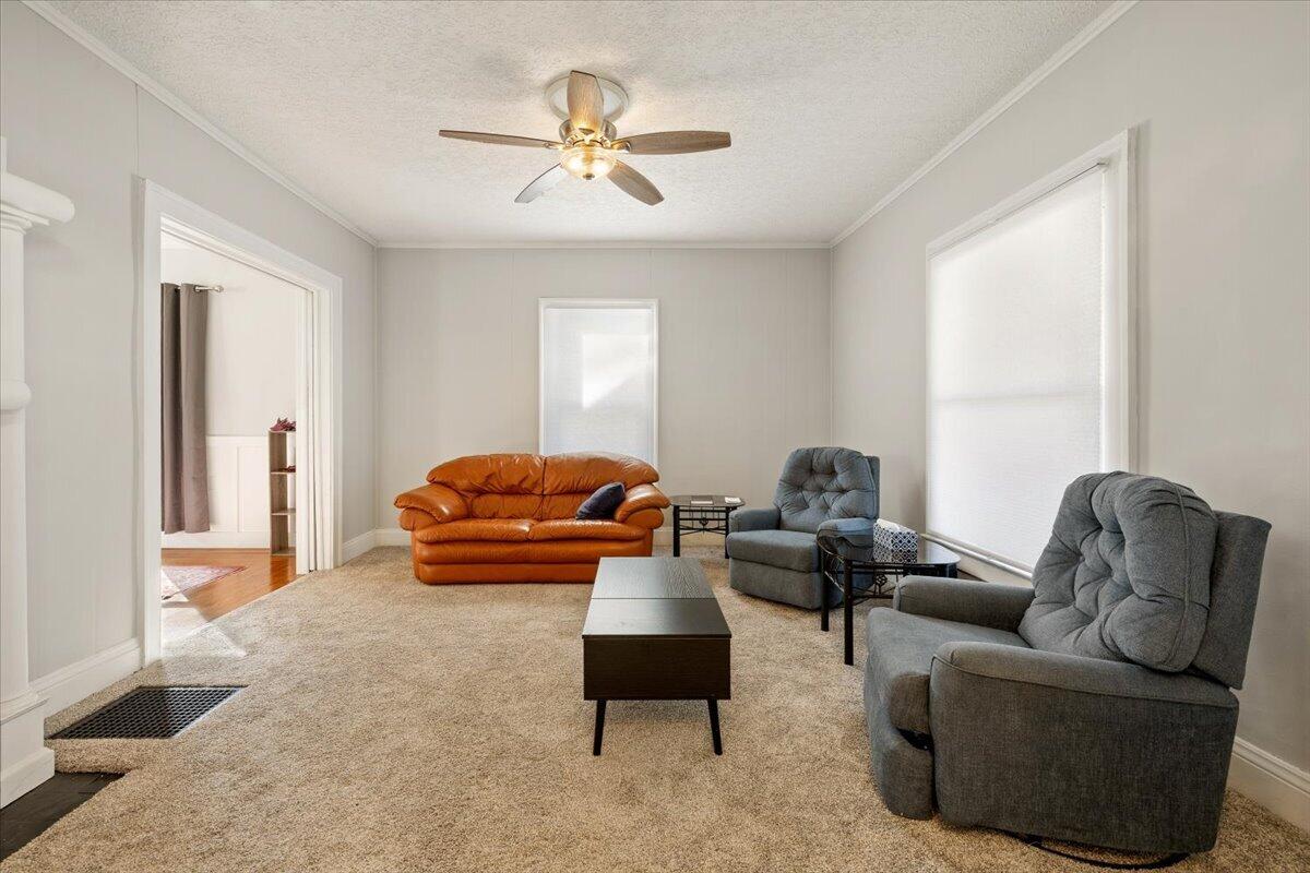 1454 Limestone, Springfield, Ohio 45503