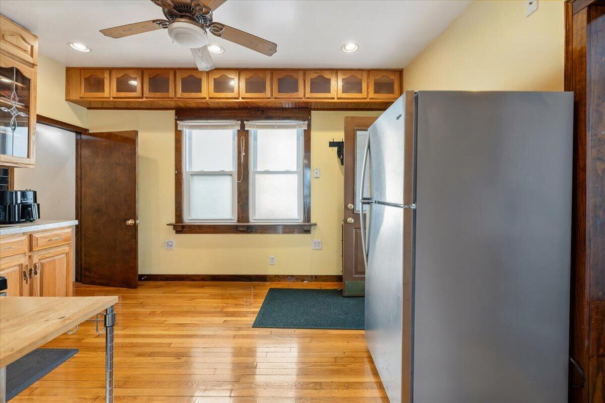 1454 Limestone, Springfield, Ohio 45503