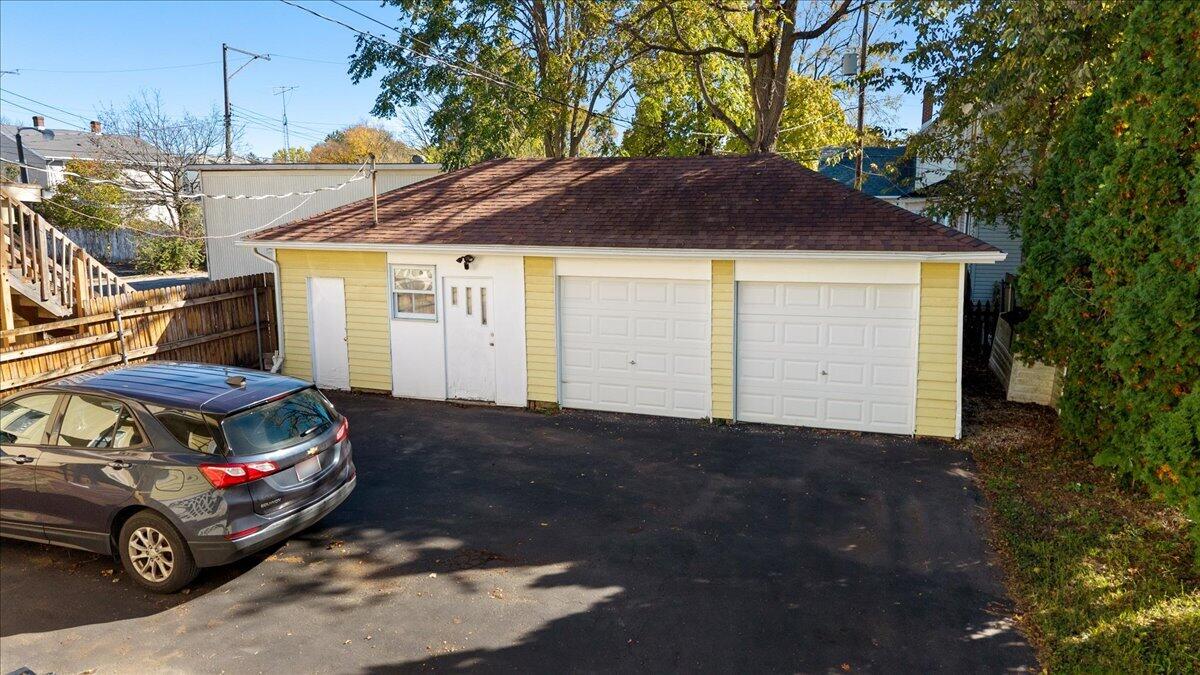 1454 Limestone, Springfield, Ohio 45503