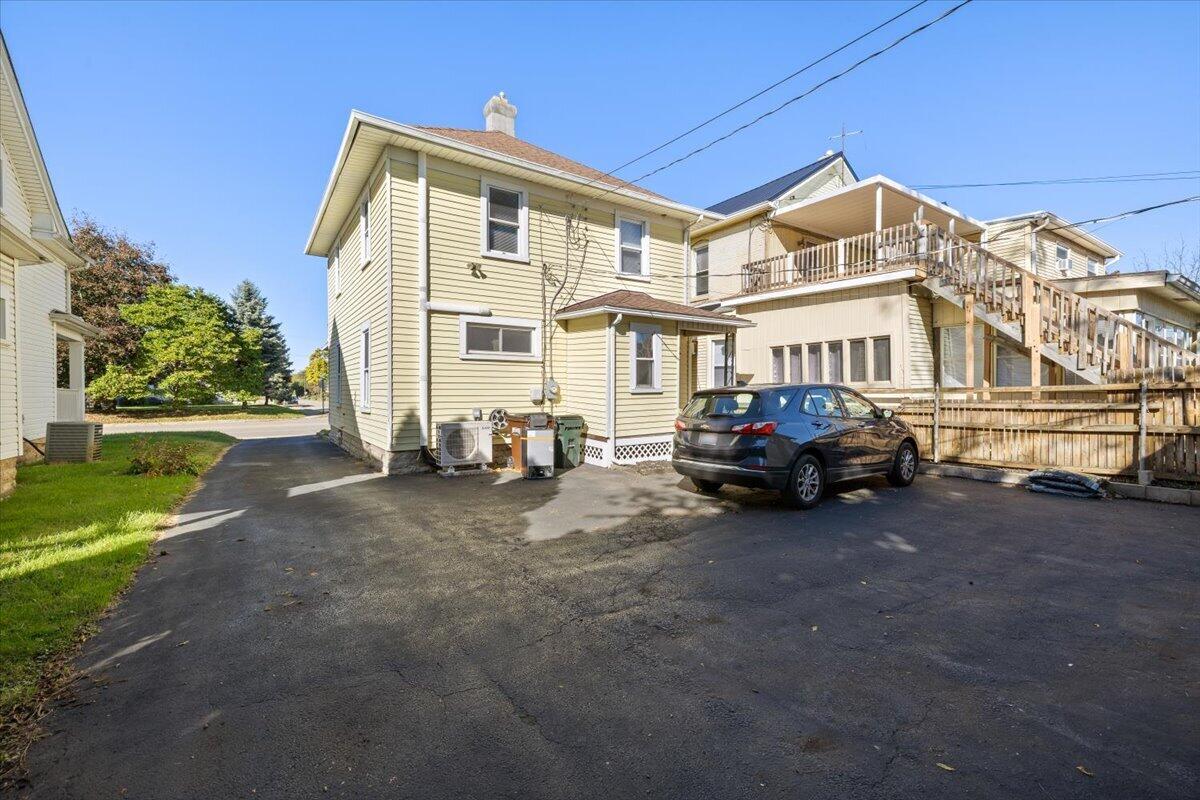 1454 Limestone, Springfield, Ohio 45503