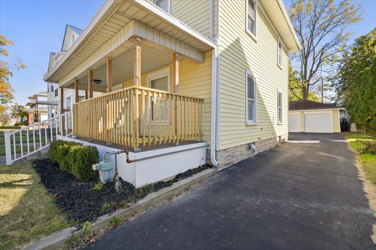1454 Limestone, Springfield, Ohio 45503
