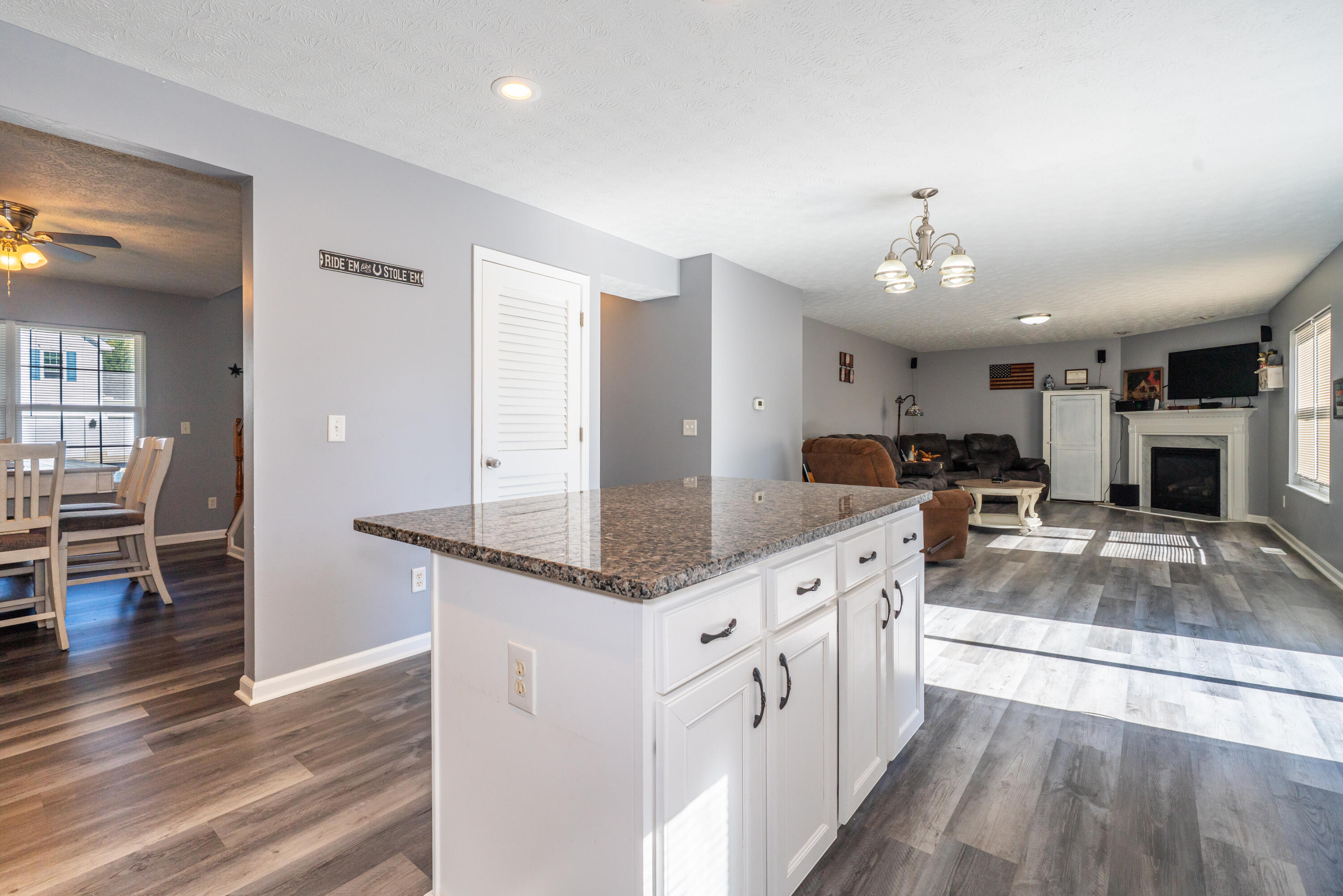 4012 Atha, Dayton, Ohio 45424
