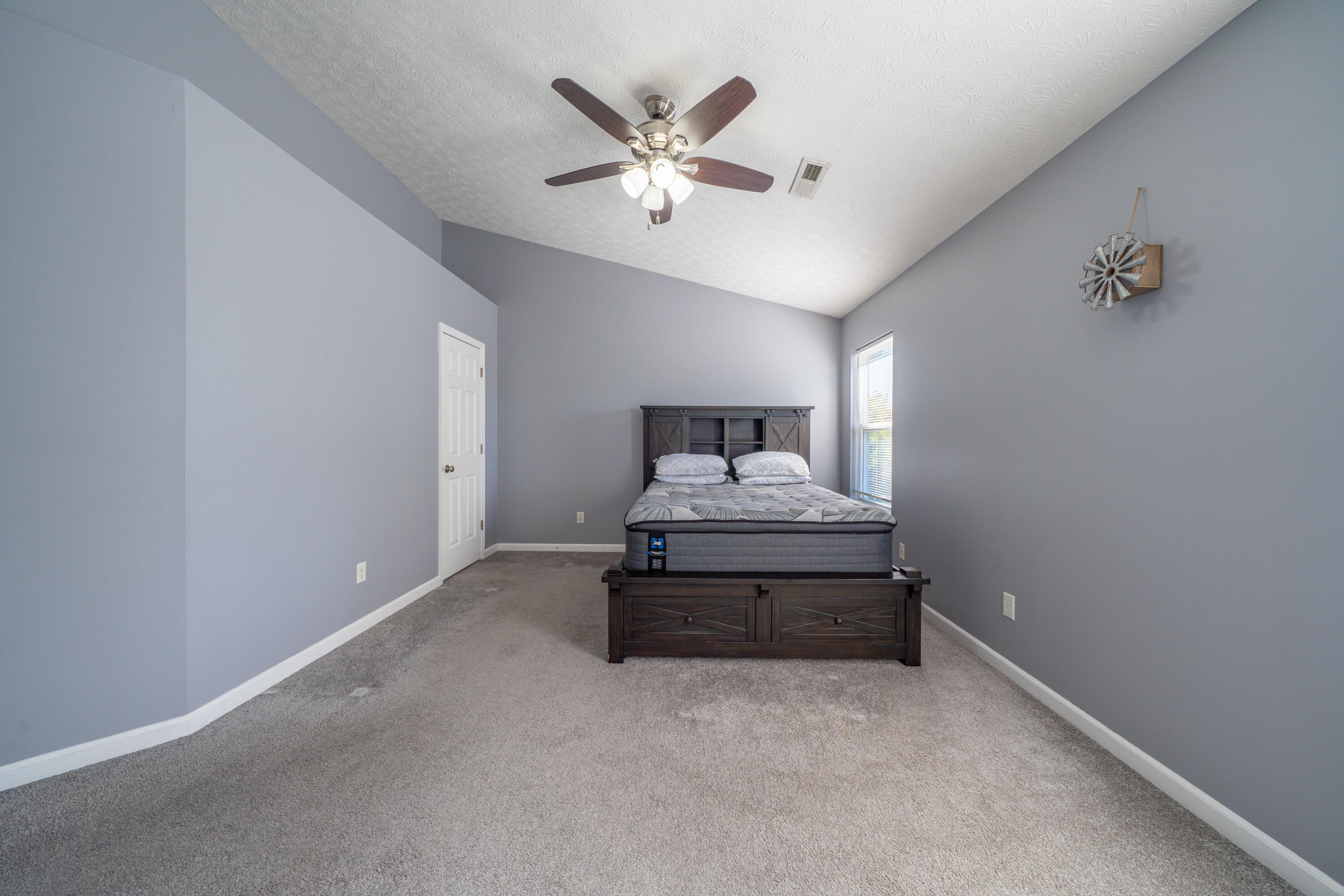 4012 Atha, Dayton, Ohio 45424