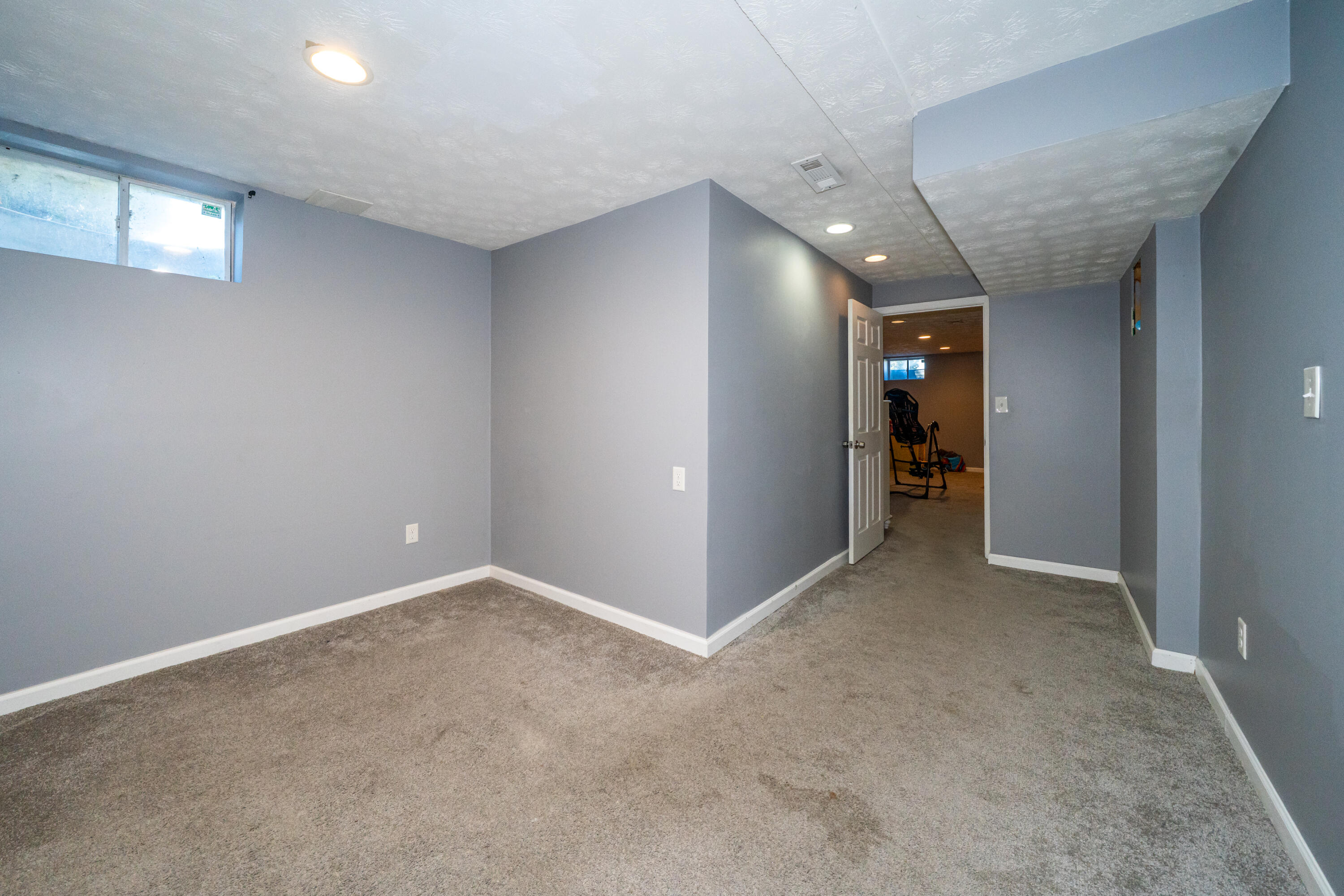 4012 Atha, Dayton, Ohio 45424