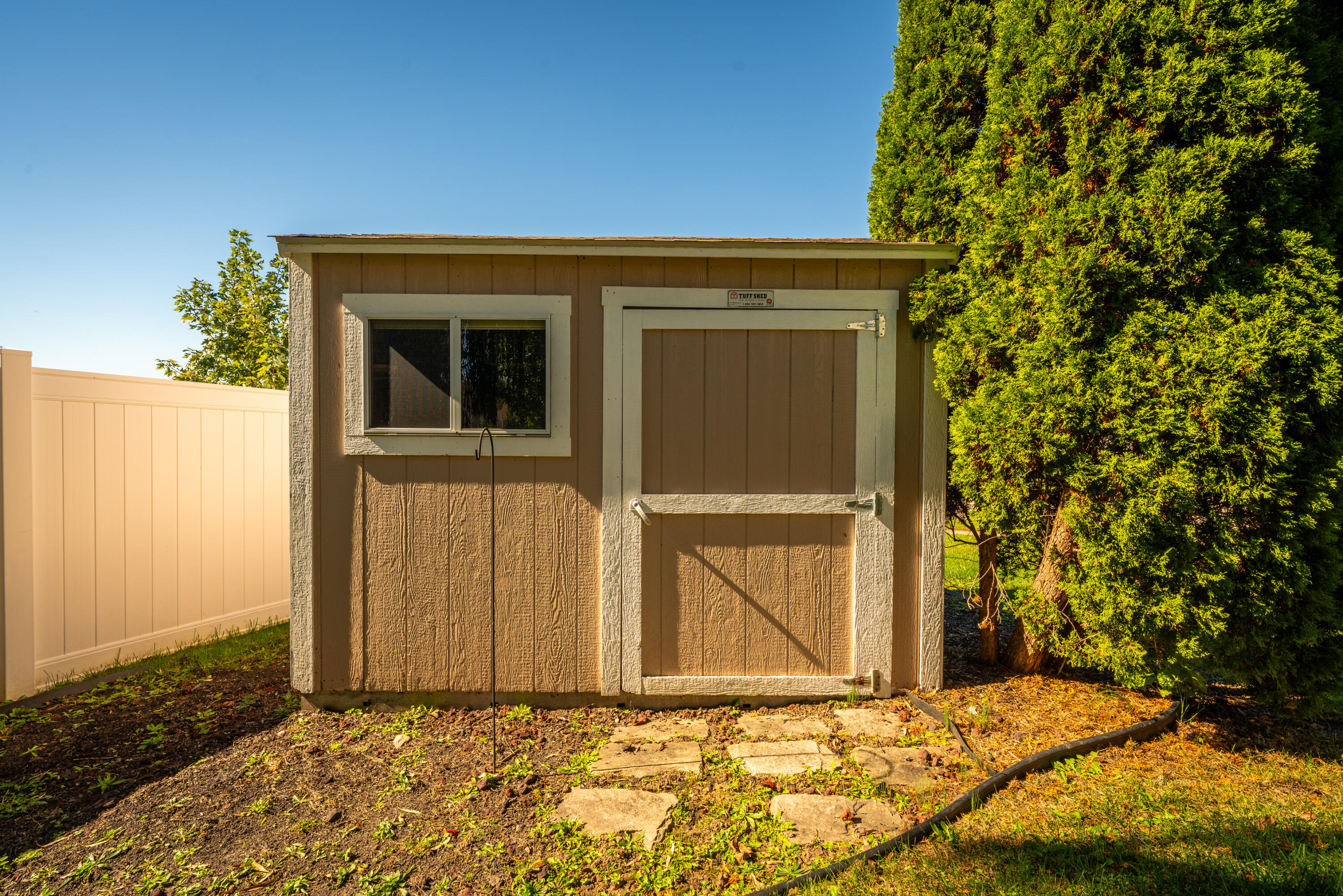 4012 Atha, Dayton, Ohio 45424