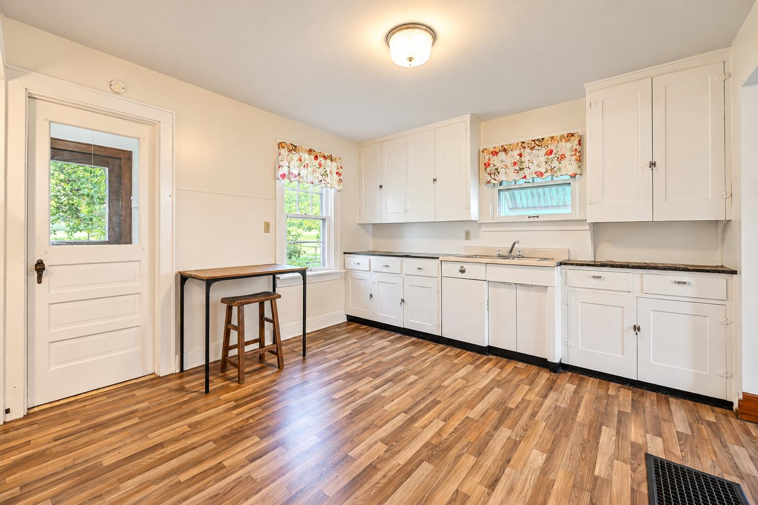 2057 Hillside, Springfield, Ohio 45503