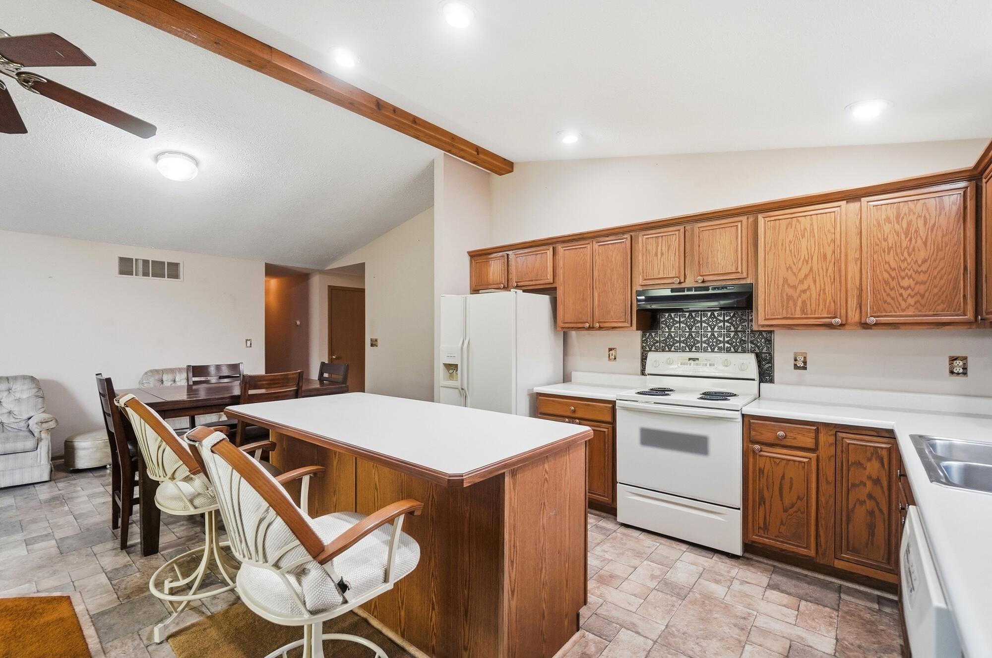 1762 Delmar, Springfield, Ohio 45503