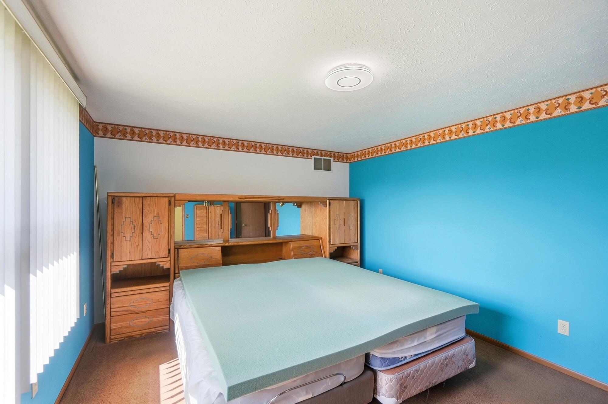 1762 Delmar, Springfield, Ohio 45503
