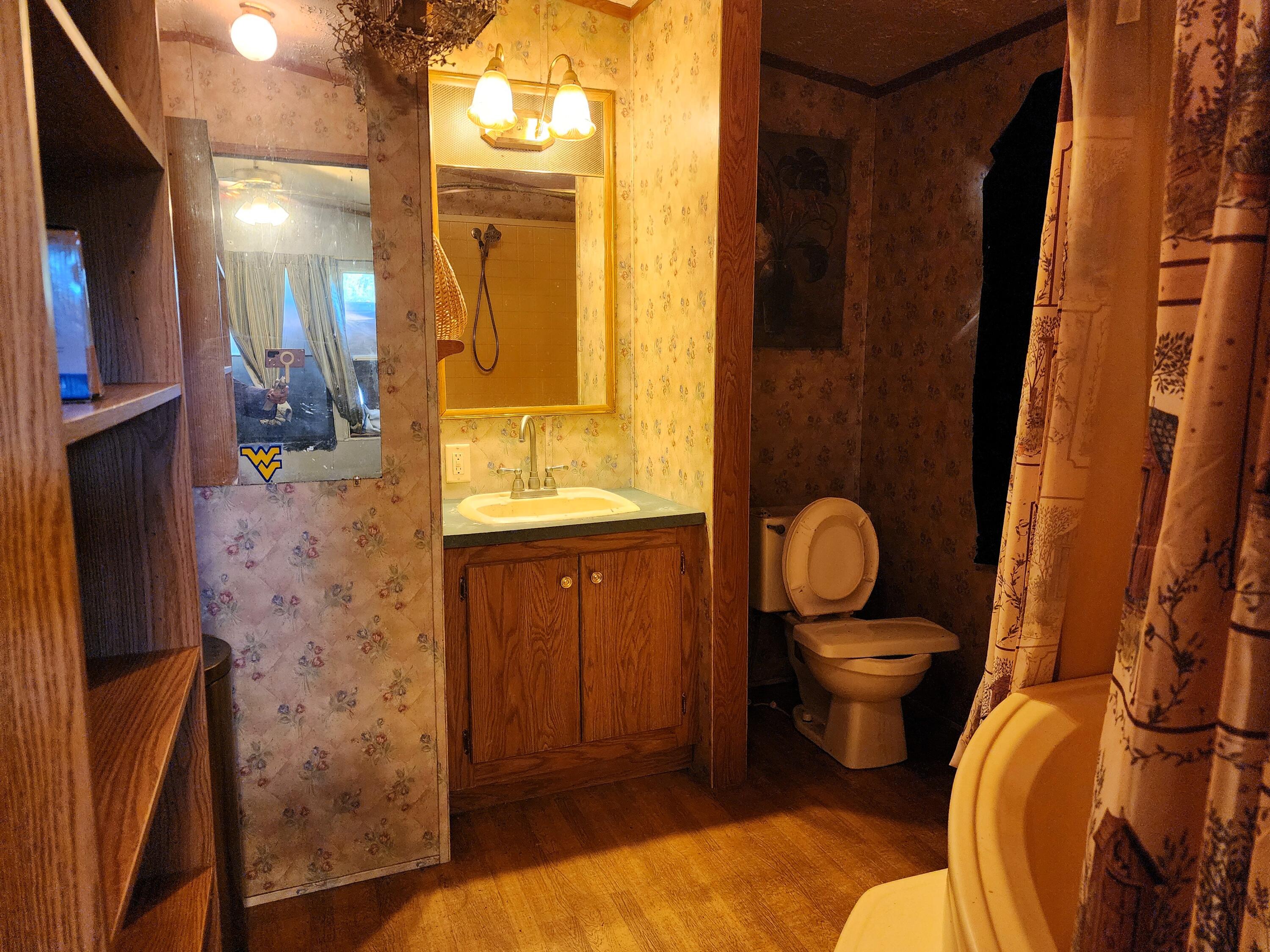 3063 Township Road 247, De Graff, Ohio 43318