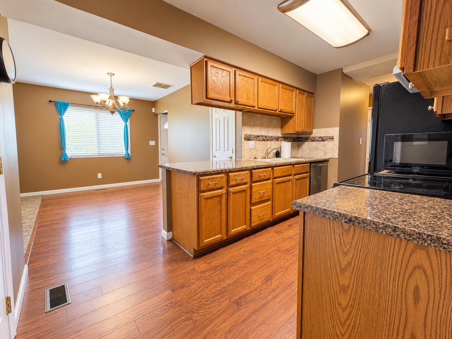 1026 Merrywood, Englewood, Ohio 45322