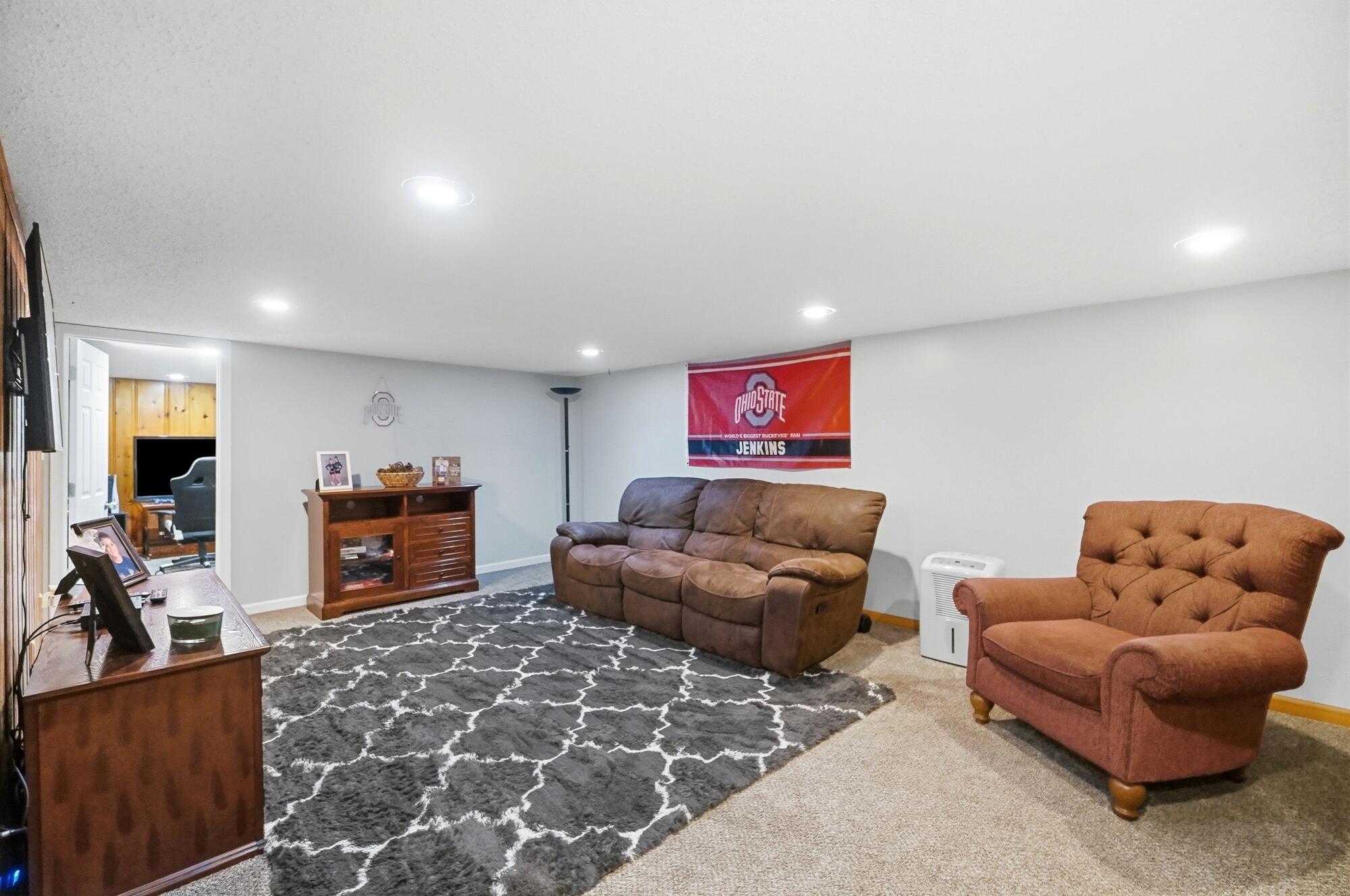 5236 Taywell, Springfield, Ohio 45503