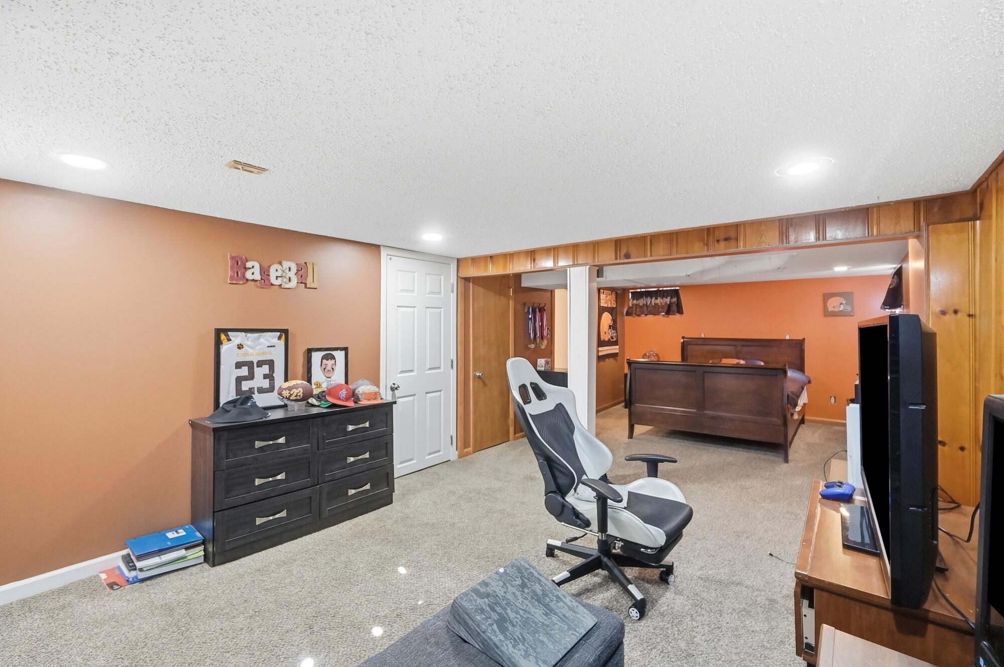 5236 Taywell, Springfield, Ohio 45503