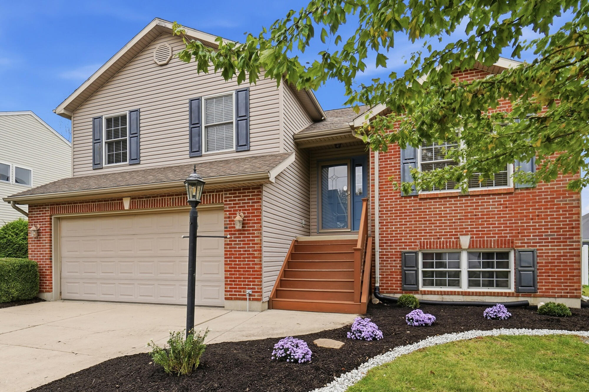 1089 Parkview, Troy, Ohio 45373