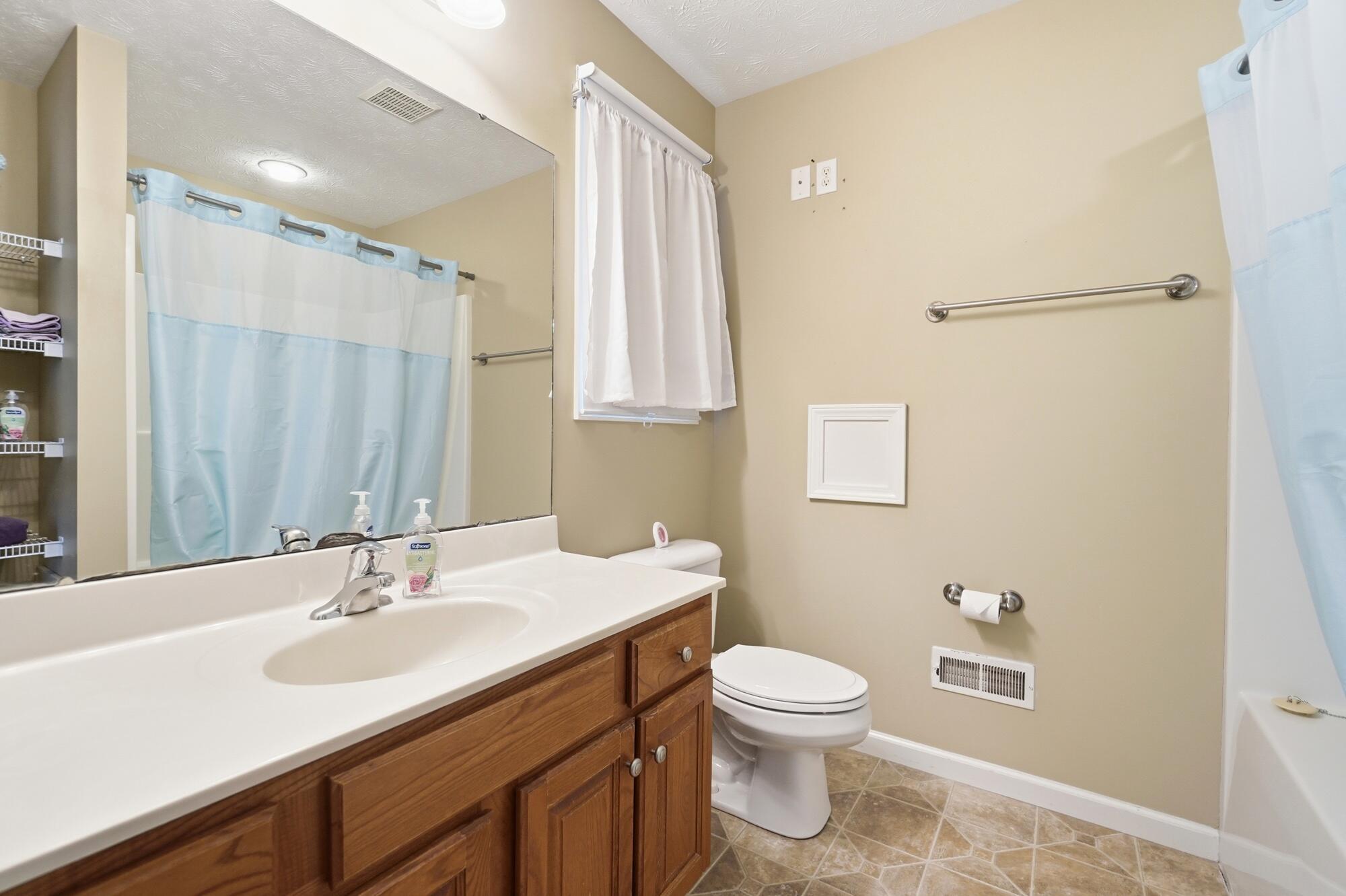 1089 Parkview, Troy, Ohio 45373