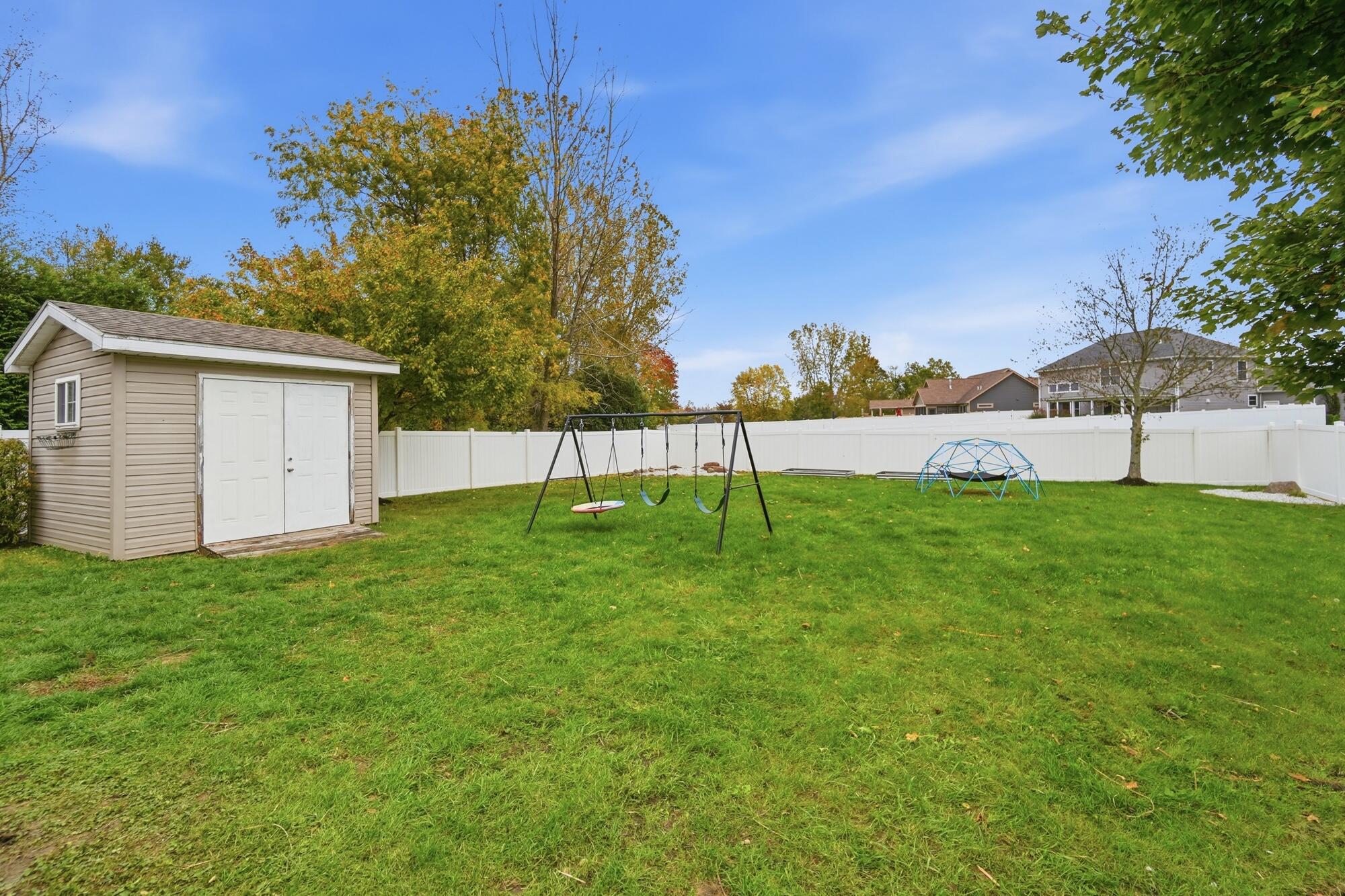 1089 Parkview, Troy, Ohio 45373