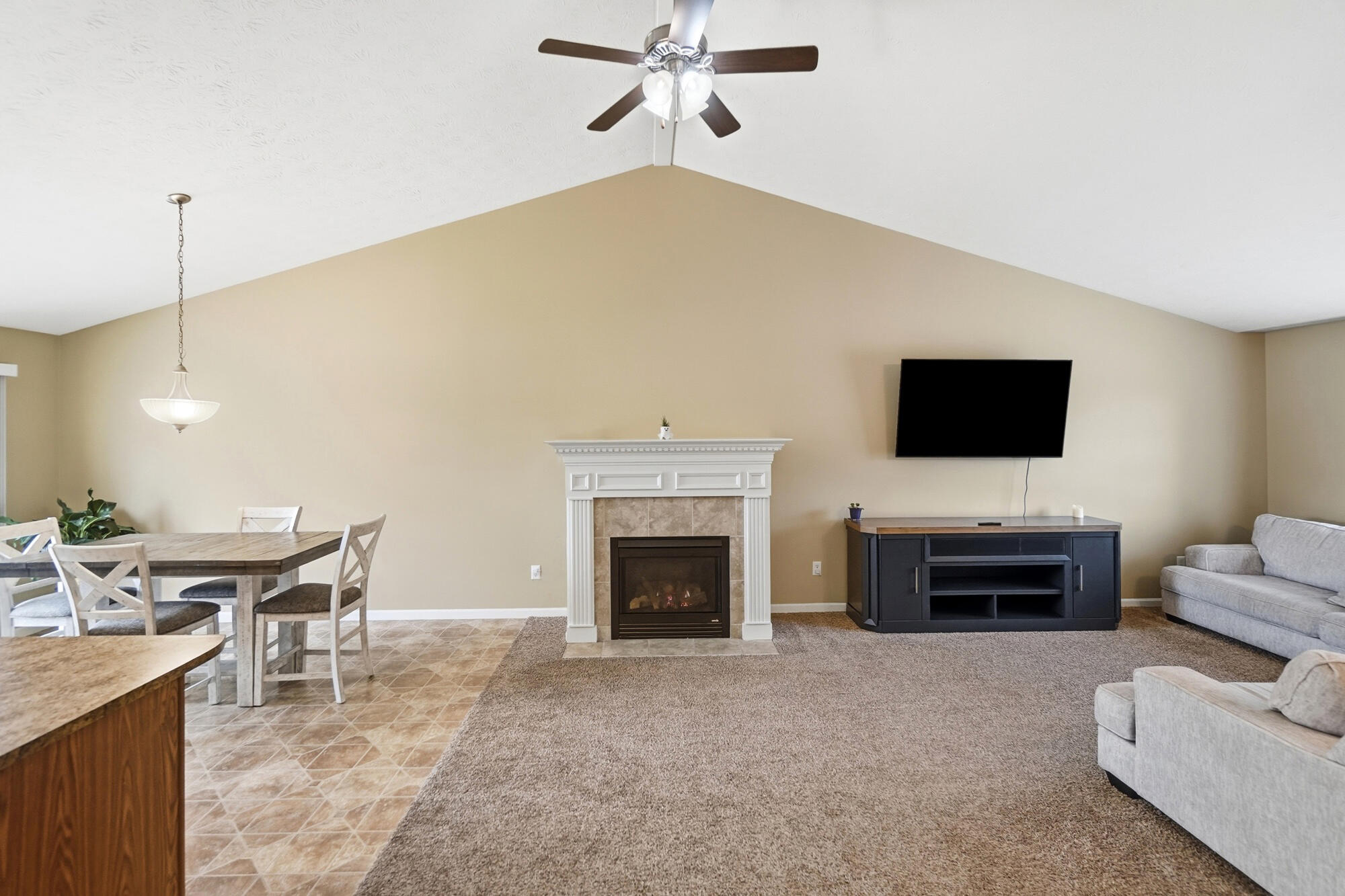 1089 Parkview, Troy, Ohio 45373
