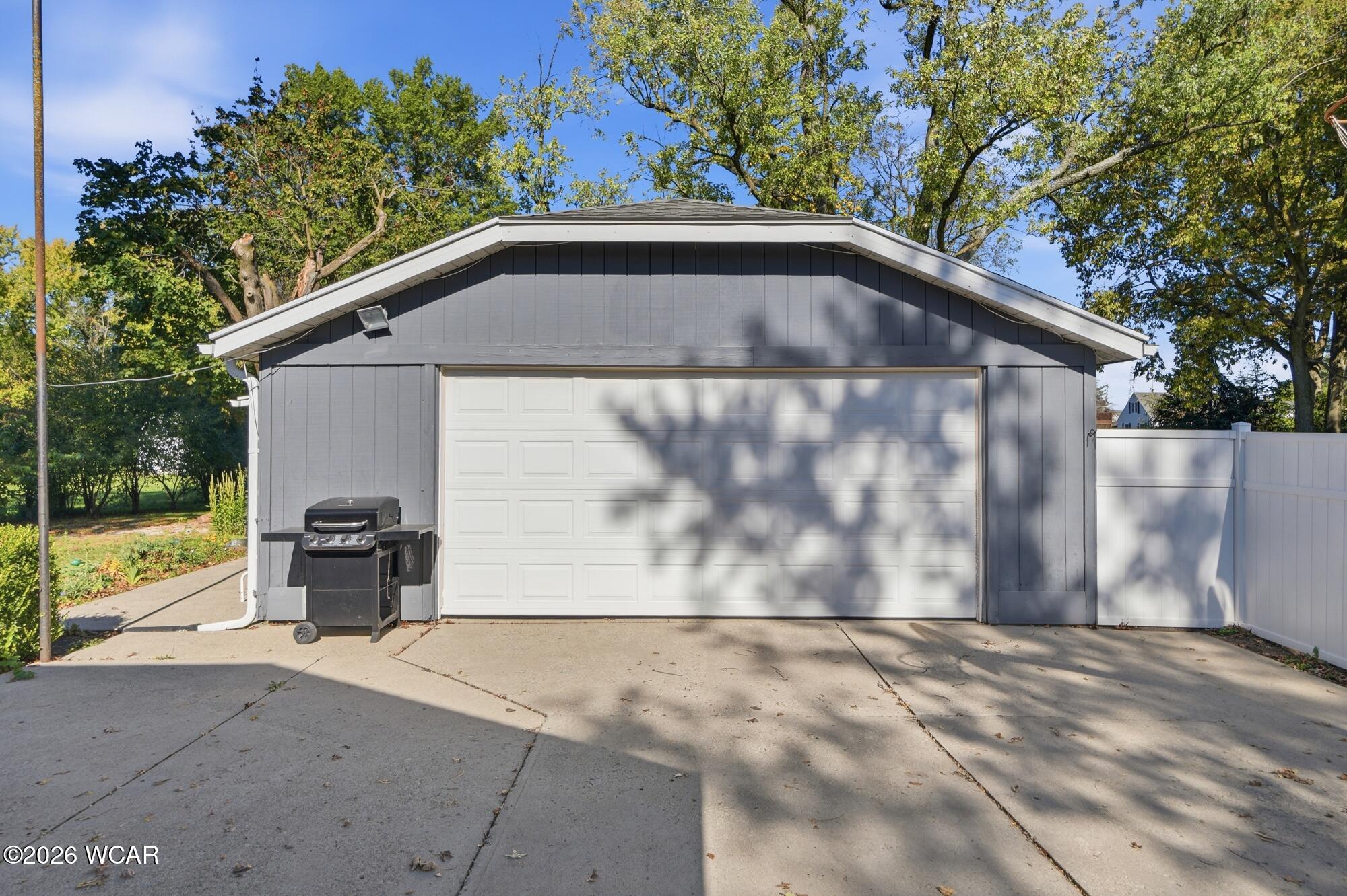 2254 Western Ohio Avenue, Lima, Ohio