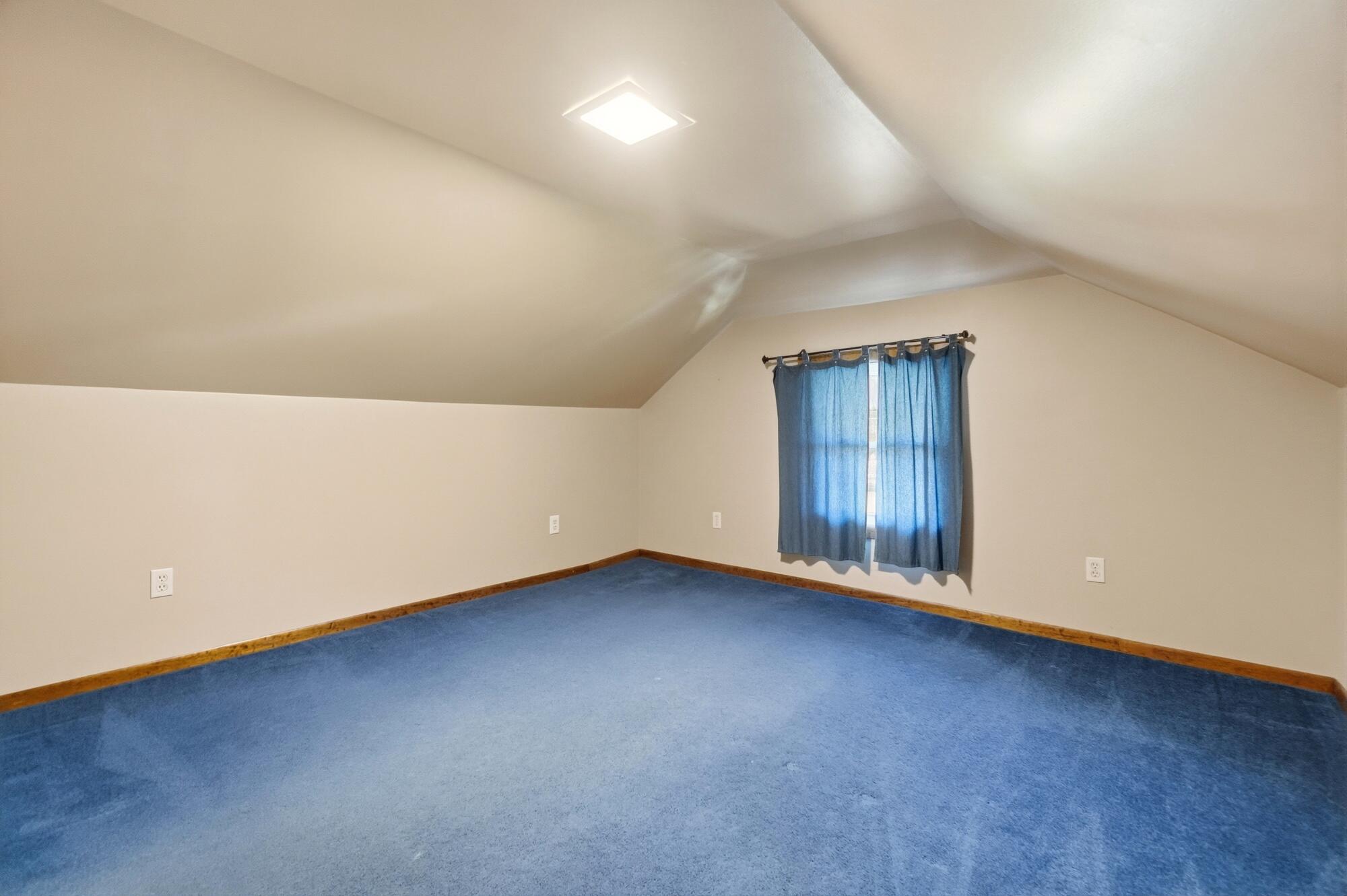 2254 Western Ohio, Lima, Ohio 45805