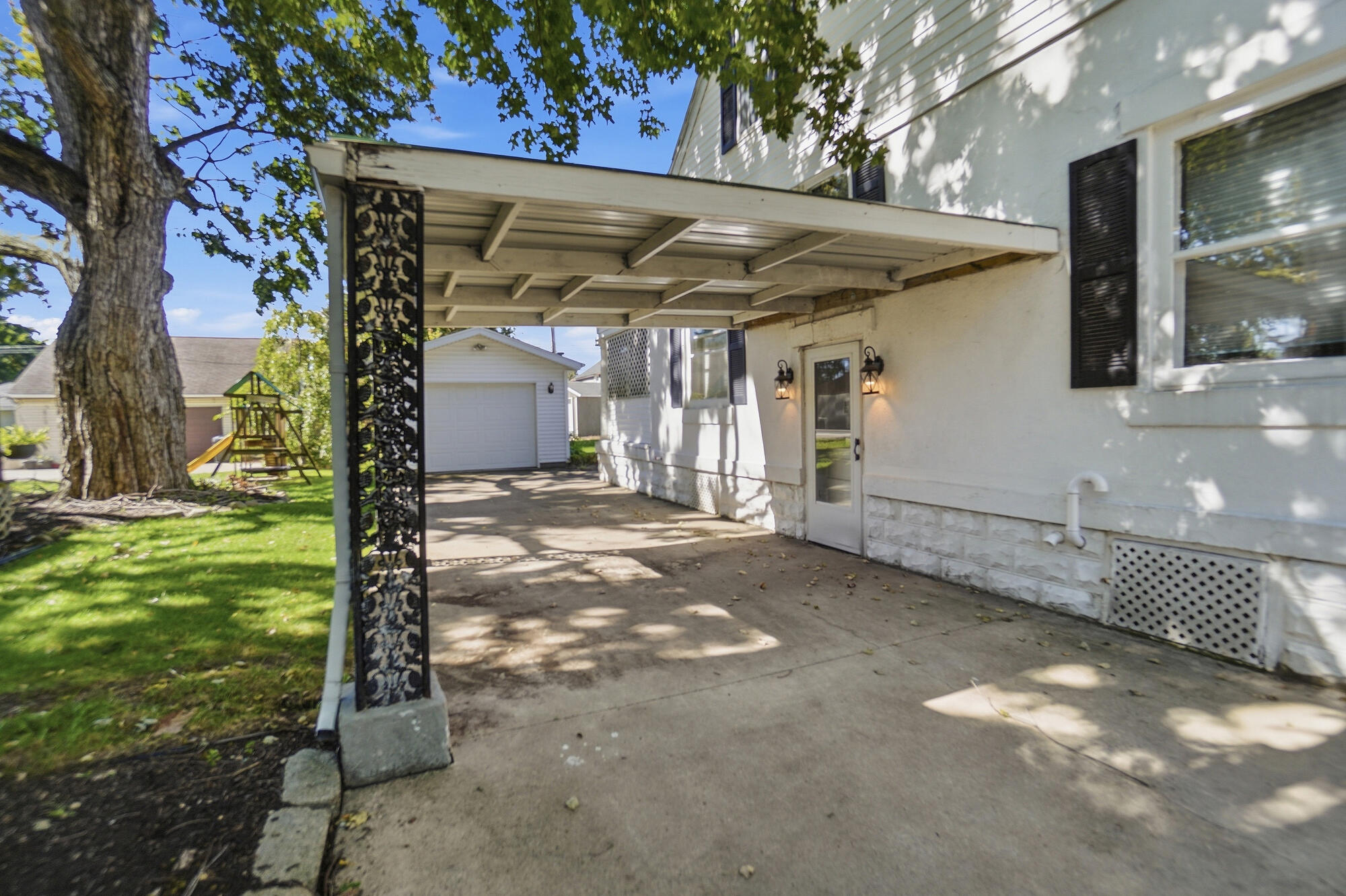673 Main, Celina, Ohio 45822