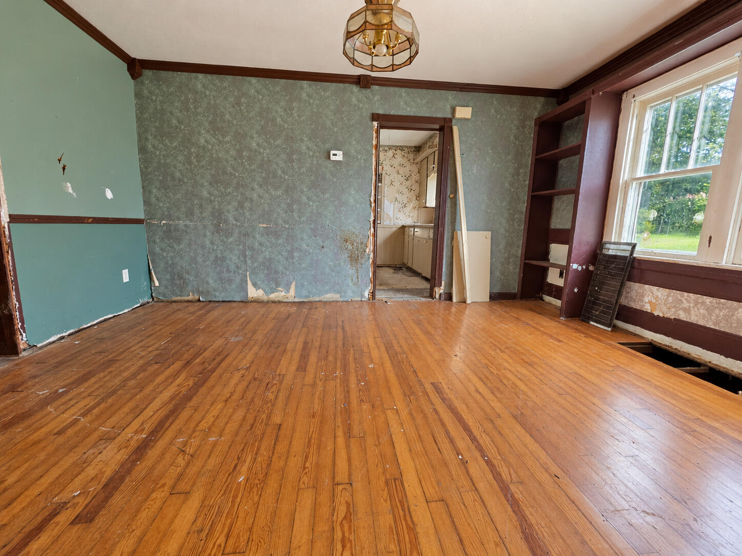 418 Bellevue, Springfield, Ohio 45503